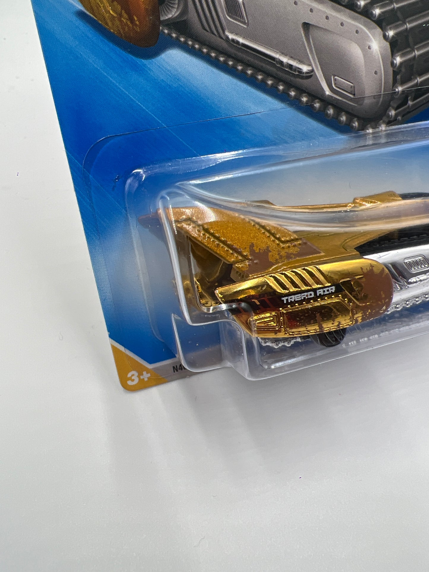 2009 Hot Wheels New Models #32 Tread Air Gold AA8