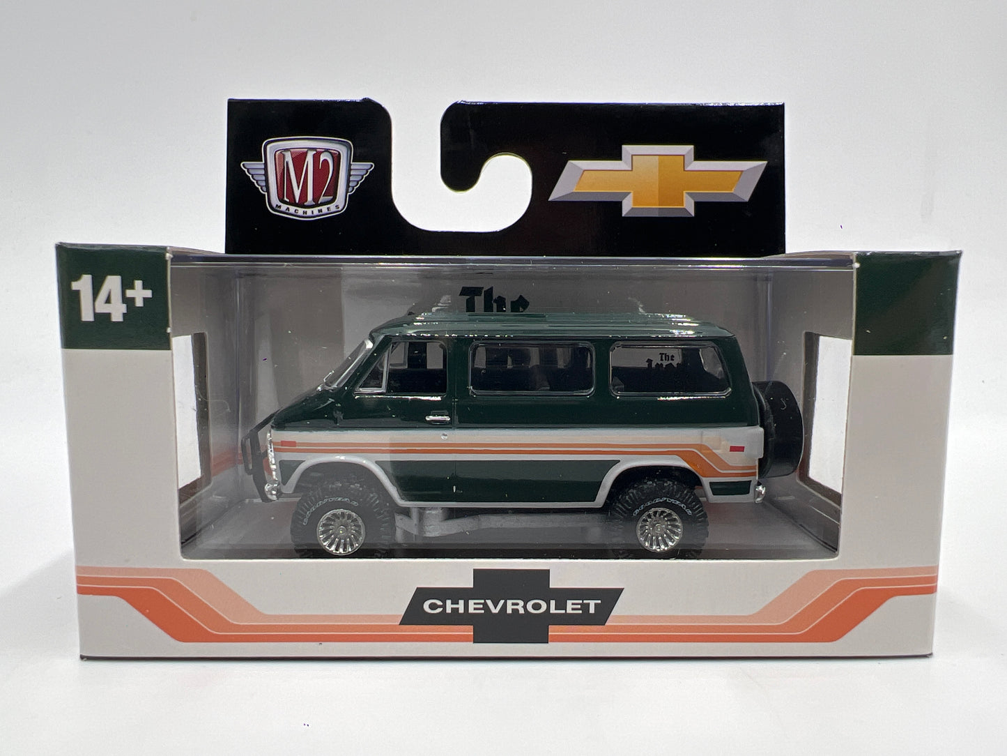 M2 Machines 1971 Chevrolet Van Beauville 4x4 Green R104