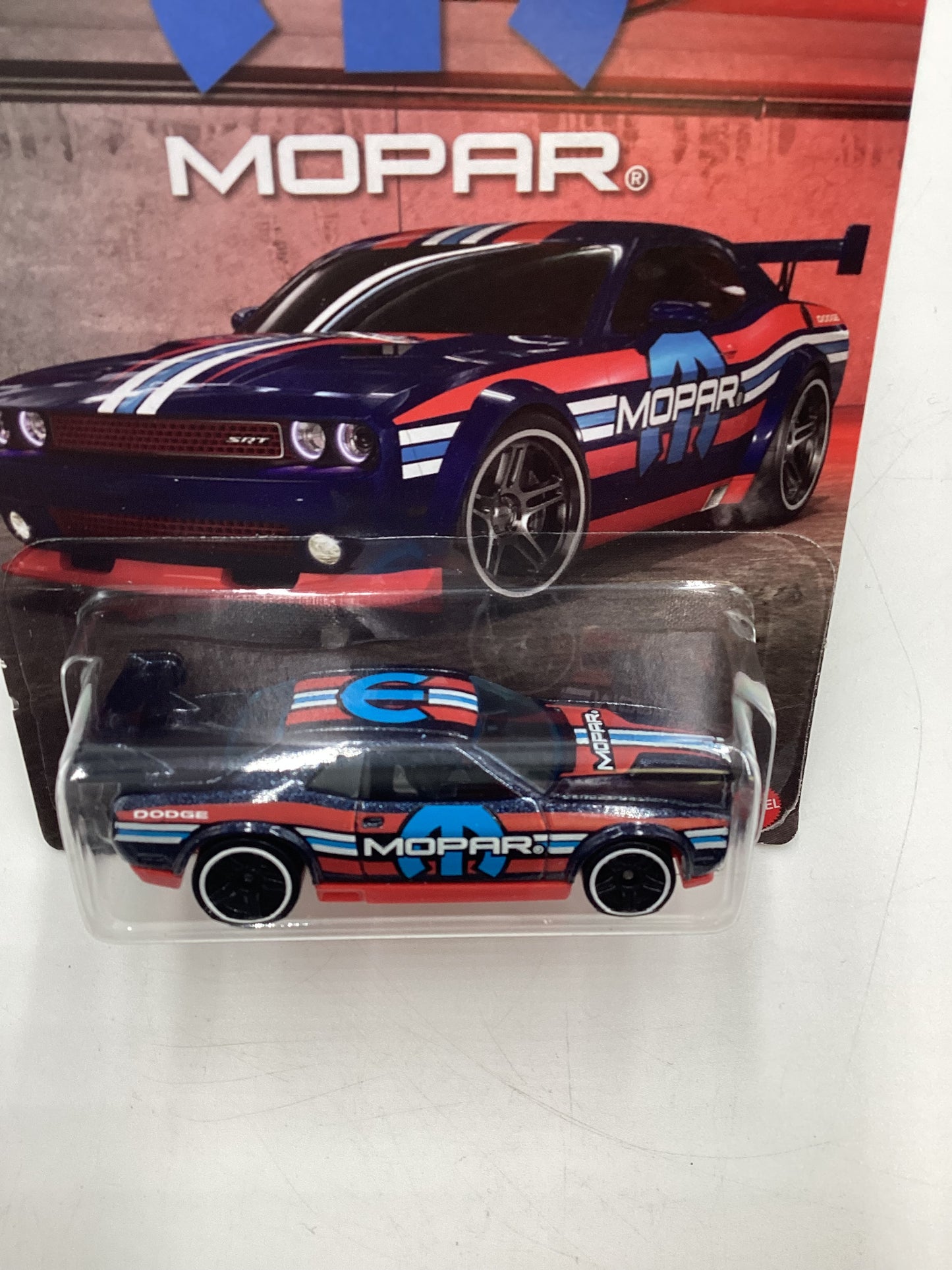 Hot wheels Exclusive Mopar Series #3 Dodge Charger Drift Car