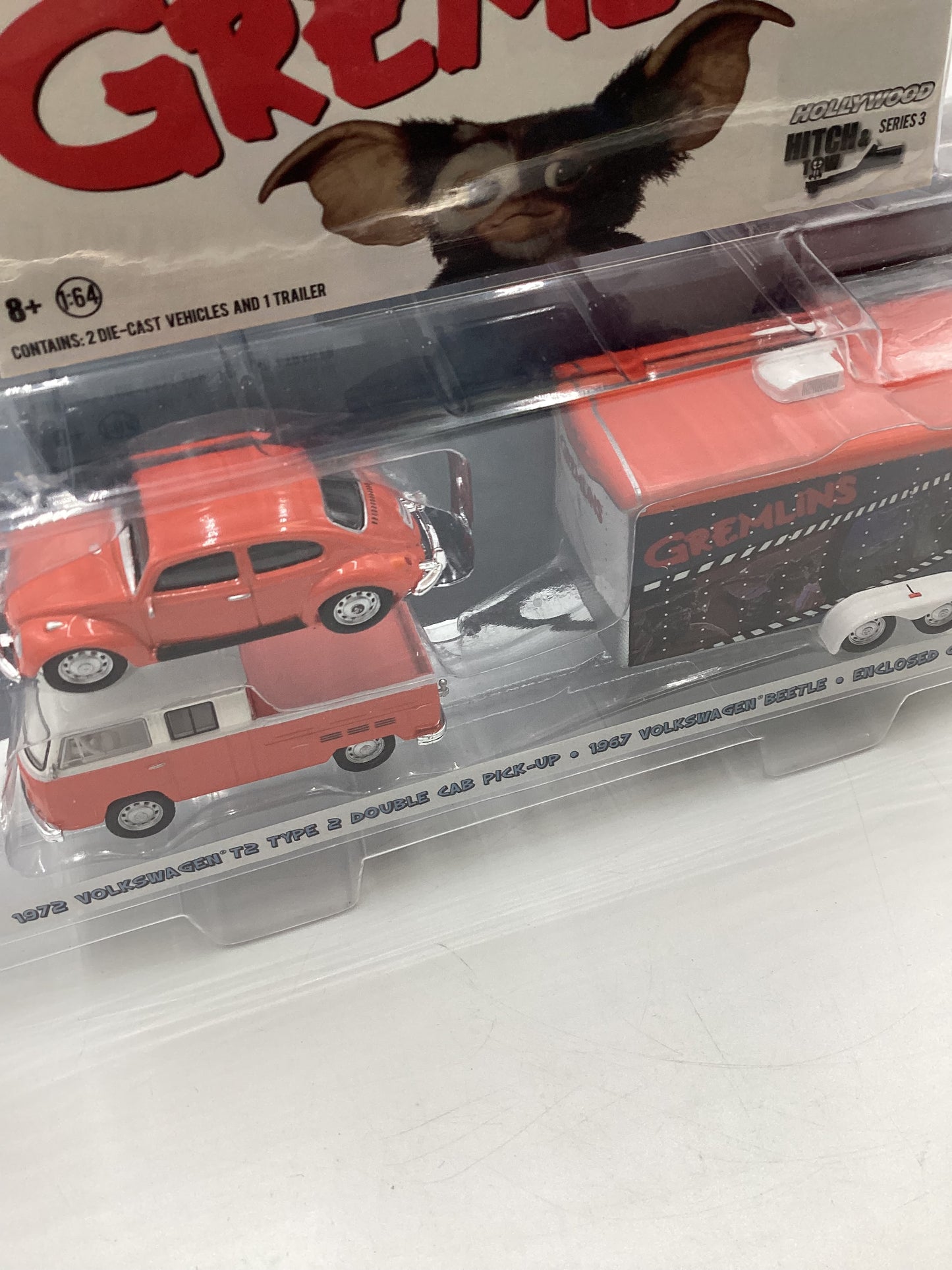 Greenlight Hollywood Hitch and Tow Gremlins 1972 Volkswagen T2 Type 2 Double Cab Pick Up 1967 Volkswagen Beetle Orange Blister Damage