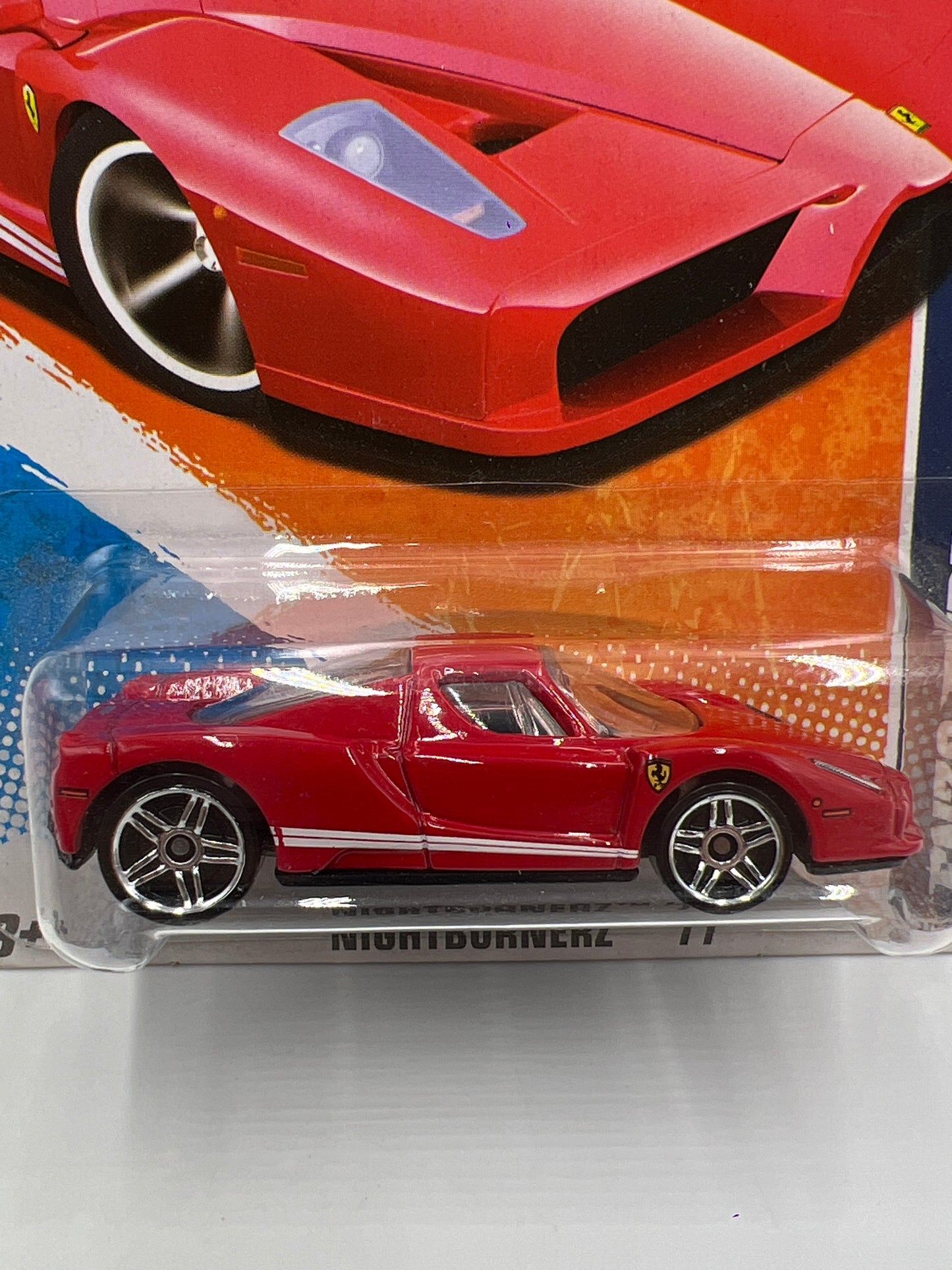 2011 Hot Wheels Nightburnerz #116 Enzo Ferrari Red