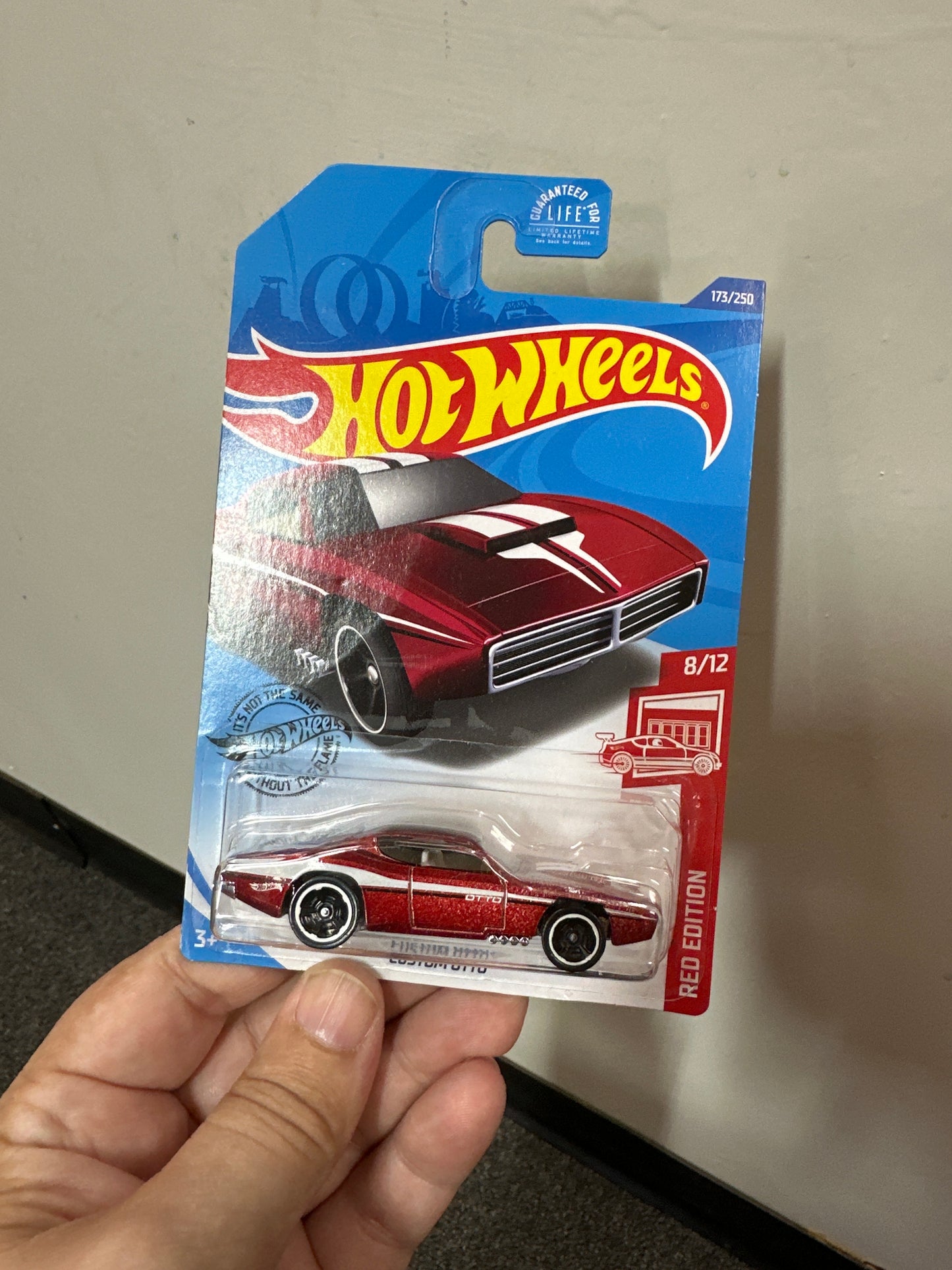 2020 hot wheels red edition #173 Custom Otto target red read description 151C