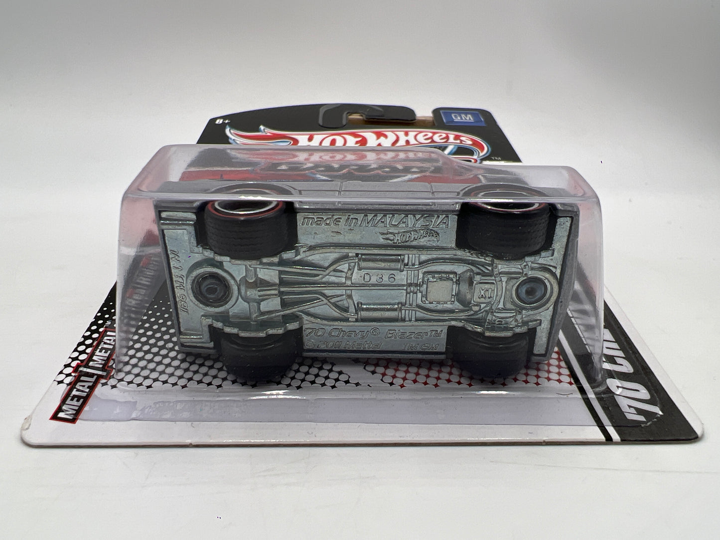 Hot Wheels Premium Garage GM Series #5 70 Chevy Blazer Silver/Blue W/Protector