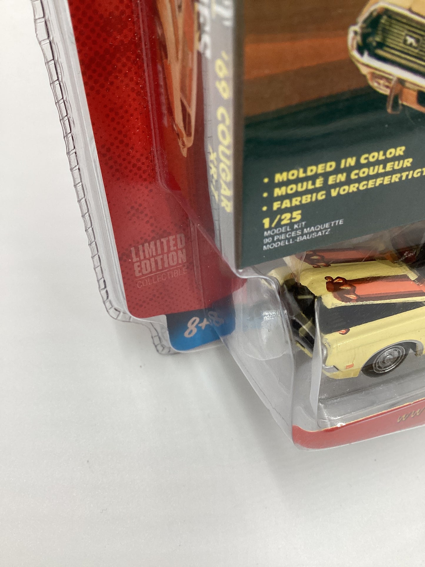 Johnny lightning Classic Plastic Release 2 #4 69 Mercury Cougar XR-7 Yellow 229C