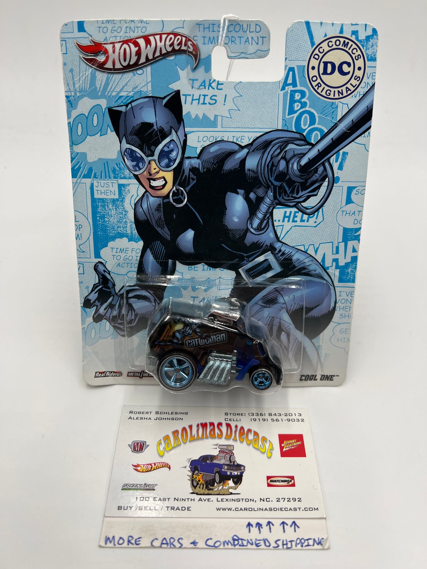 Hot Wheels Pop Culture Premium DC Comics Catwoman Cool One (Bad Card) 268G