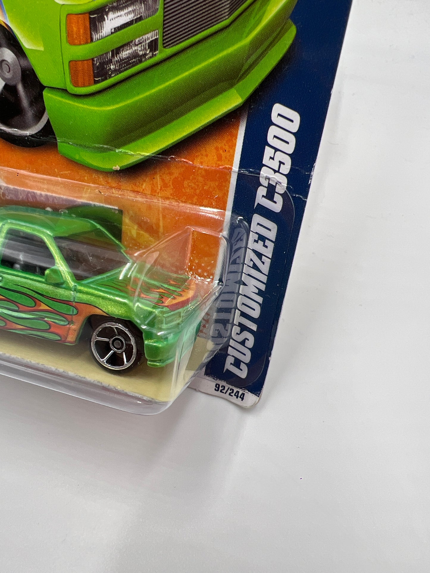 2011 Hot Wheels Heat Fleet #92 Customized C3500 Green W/License Plate Has Vein Above Blister