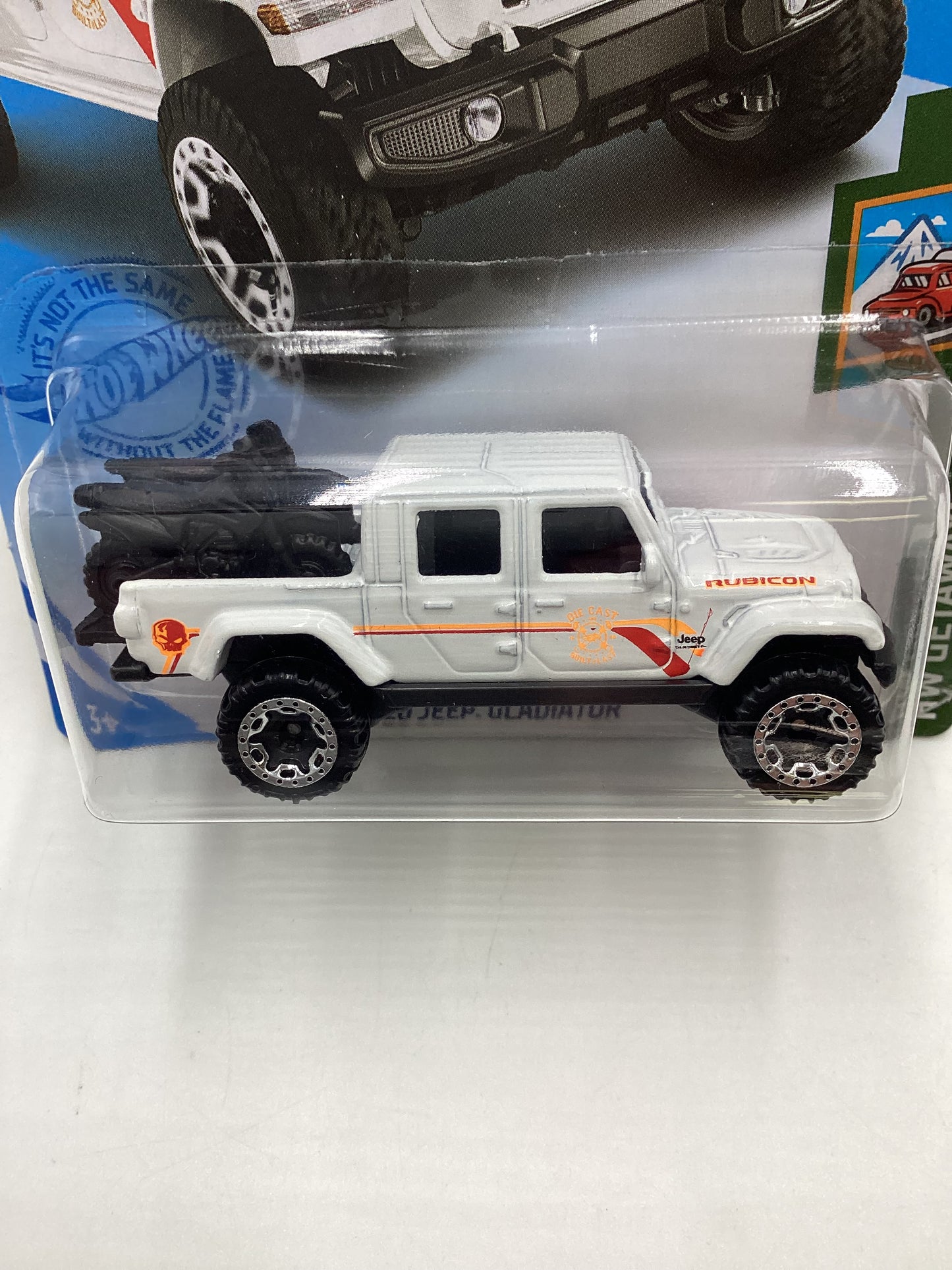 2021 Hot wheels #117 20 Jeep Gladiator White dollar general exclusive 152B