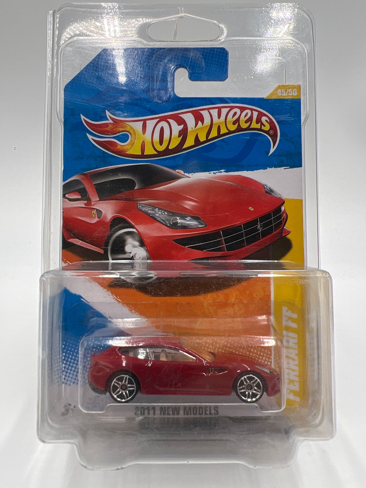 2011 Hot Wheels New Models #45 Ferrari FF Red W/Protector #2