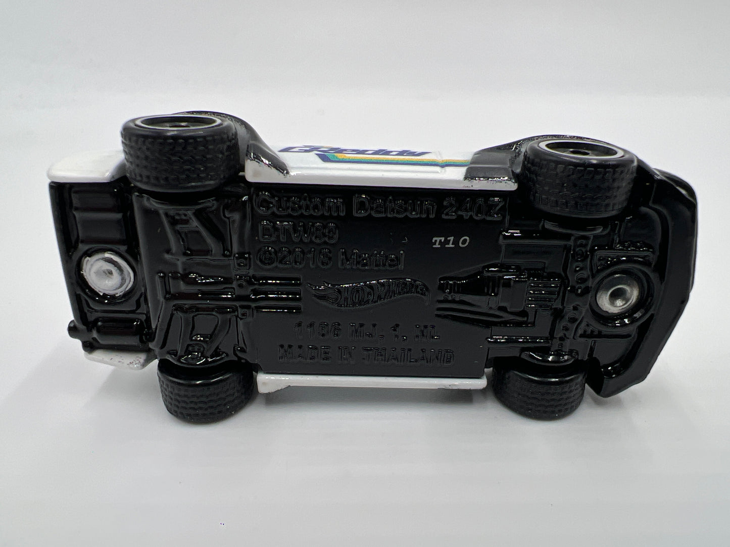 Hot Wheels 1/64 Premium Diorama Set Custom Datsun 240Z GReddy White Loose