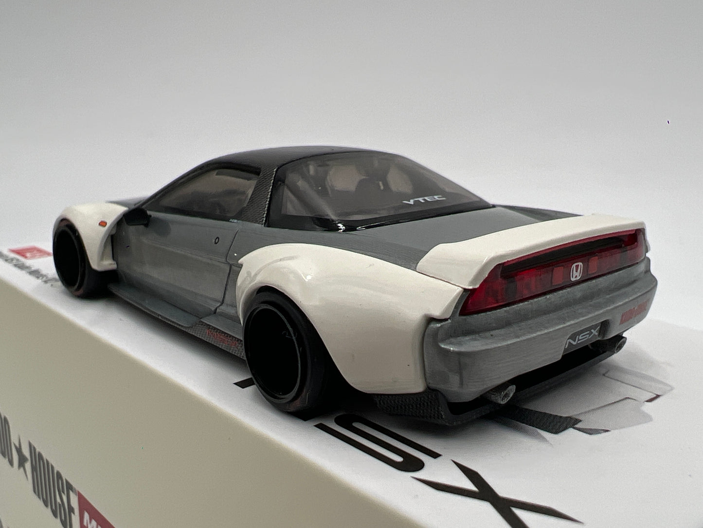 Mini GT x Kaido House #148 CHASE Honda NSX Kaido Works V2 White