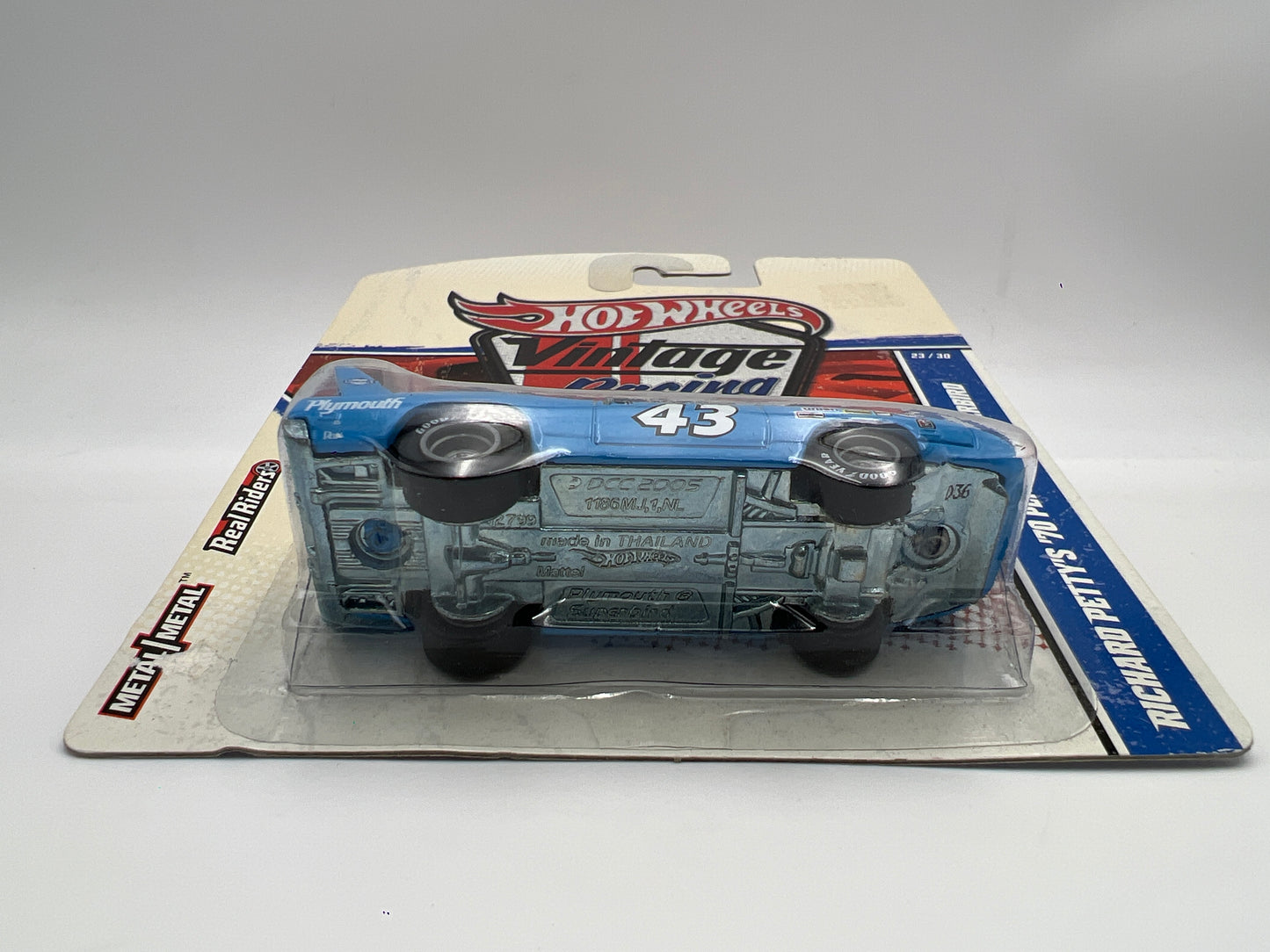 Hot Wheels Premium Vintage Racing #23 Richard Pettys 70 Plymouth Superbird W/Protector