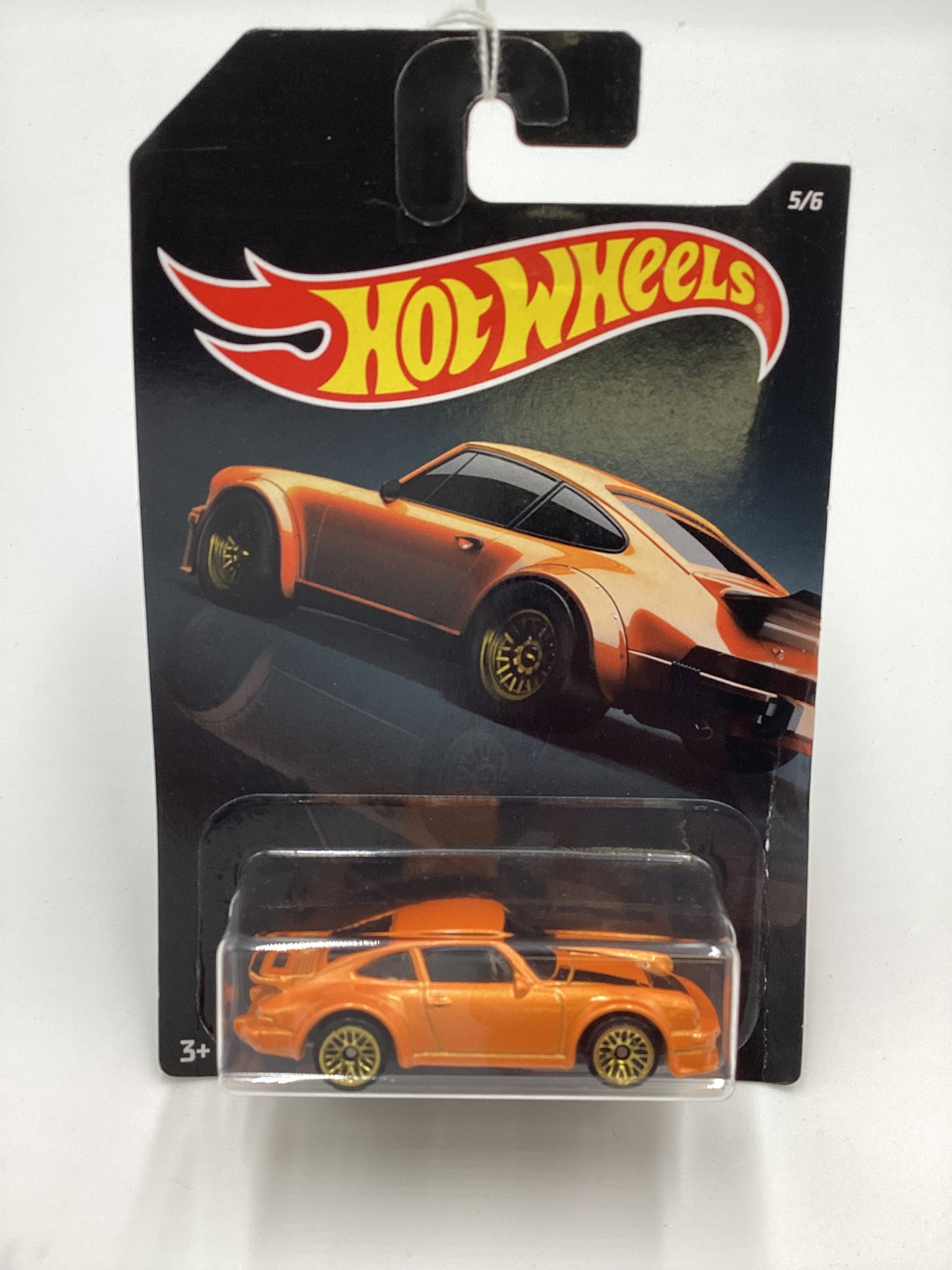 2019 Hot Wheels Exotics Series #5 Porsche 934 Turbo RSR *Bad Card* 156H