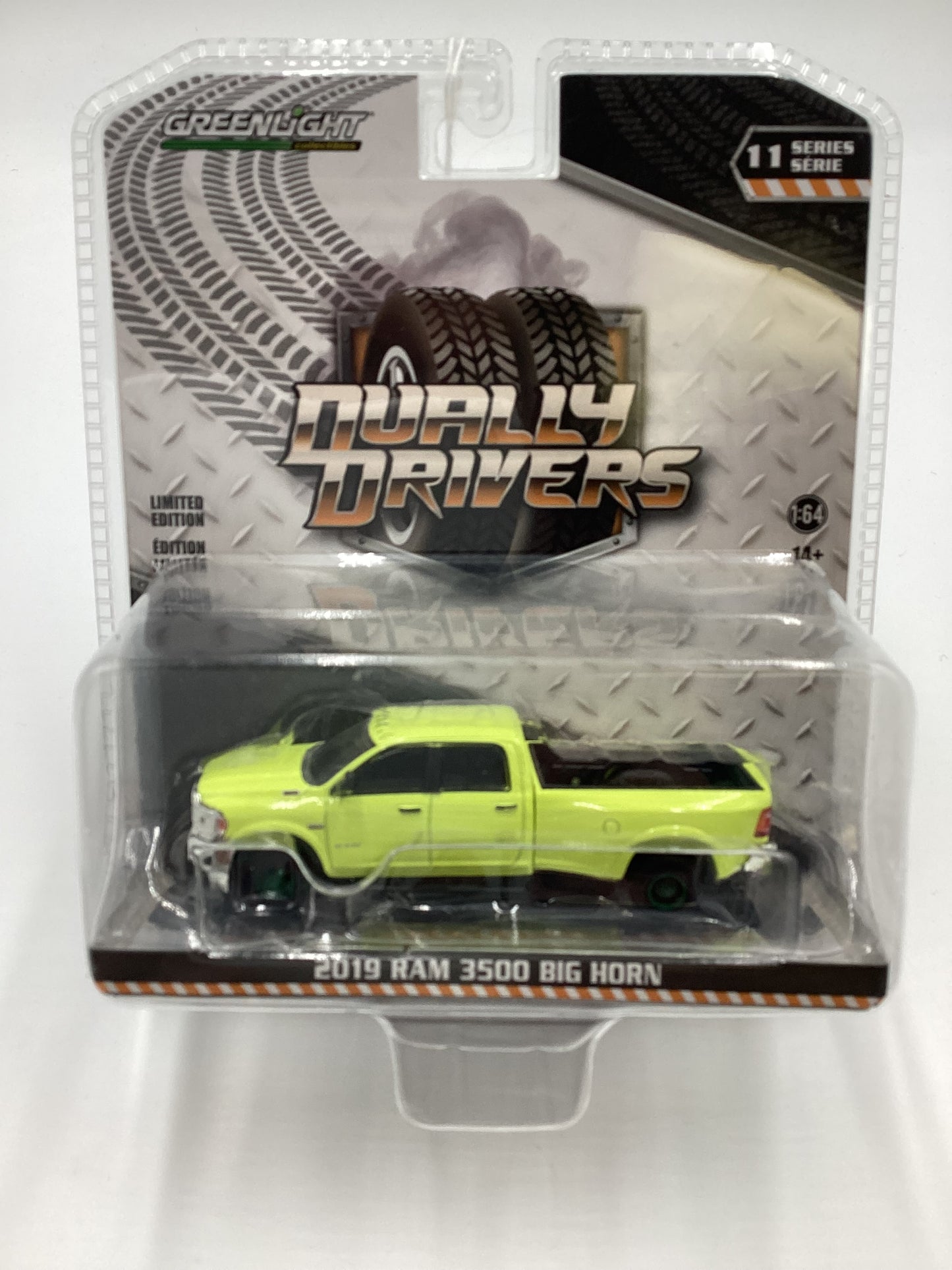 Greenlight Dually Drivers Series 11 2019 Dodge Ram 3500 Big Horn Neon Yellow CHASE