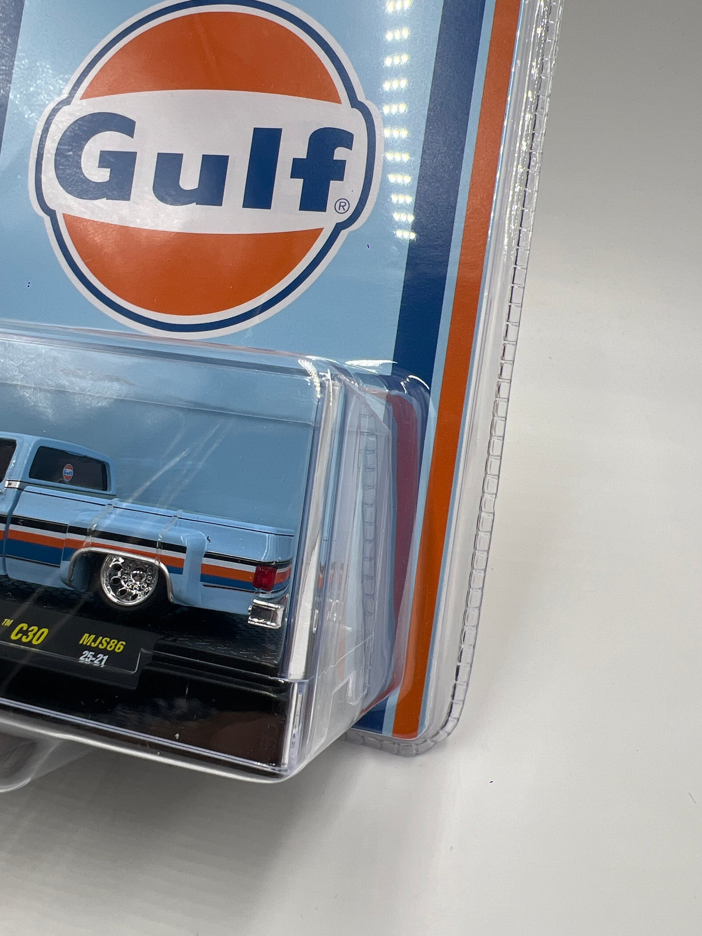 2025 M2 Machines Mijo Exclusives Gulf 1978 Chevrolet Silverado C30 MJS86 200E