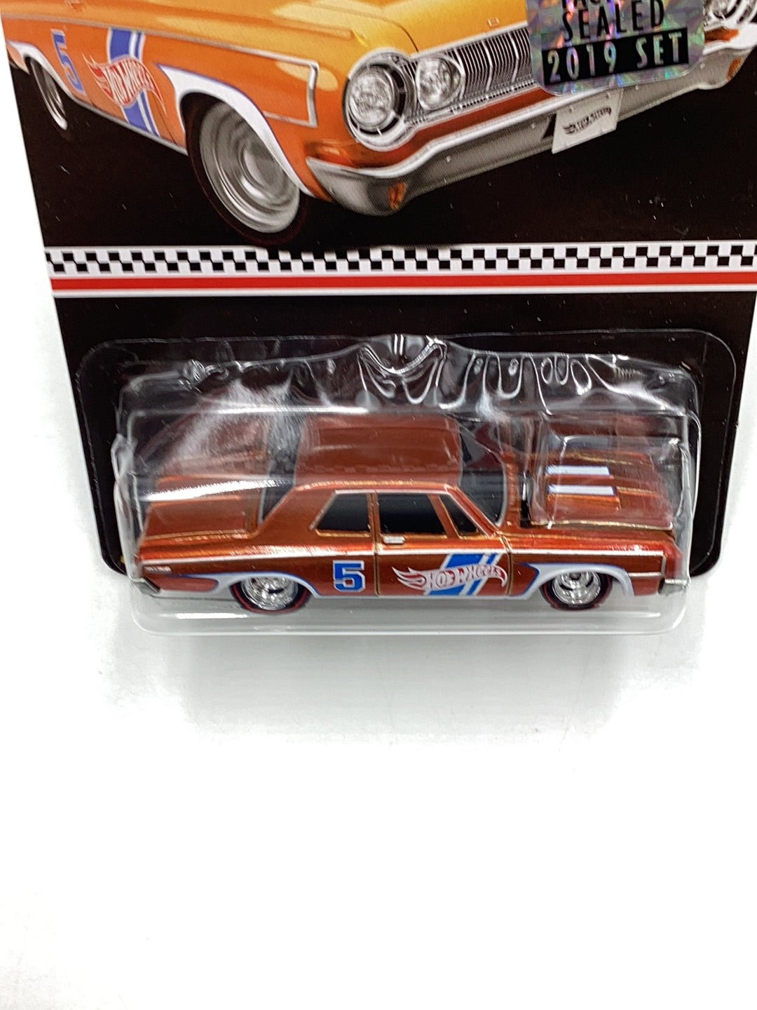 Hot wheels 2019 mail in collectors edition factory sealed sticker 64 Dodge 330