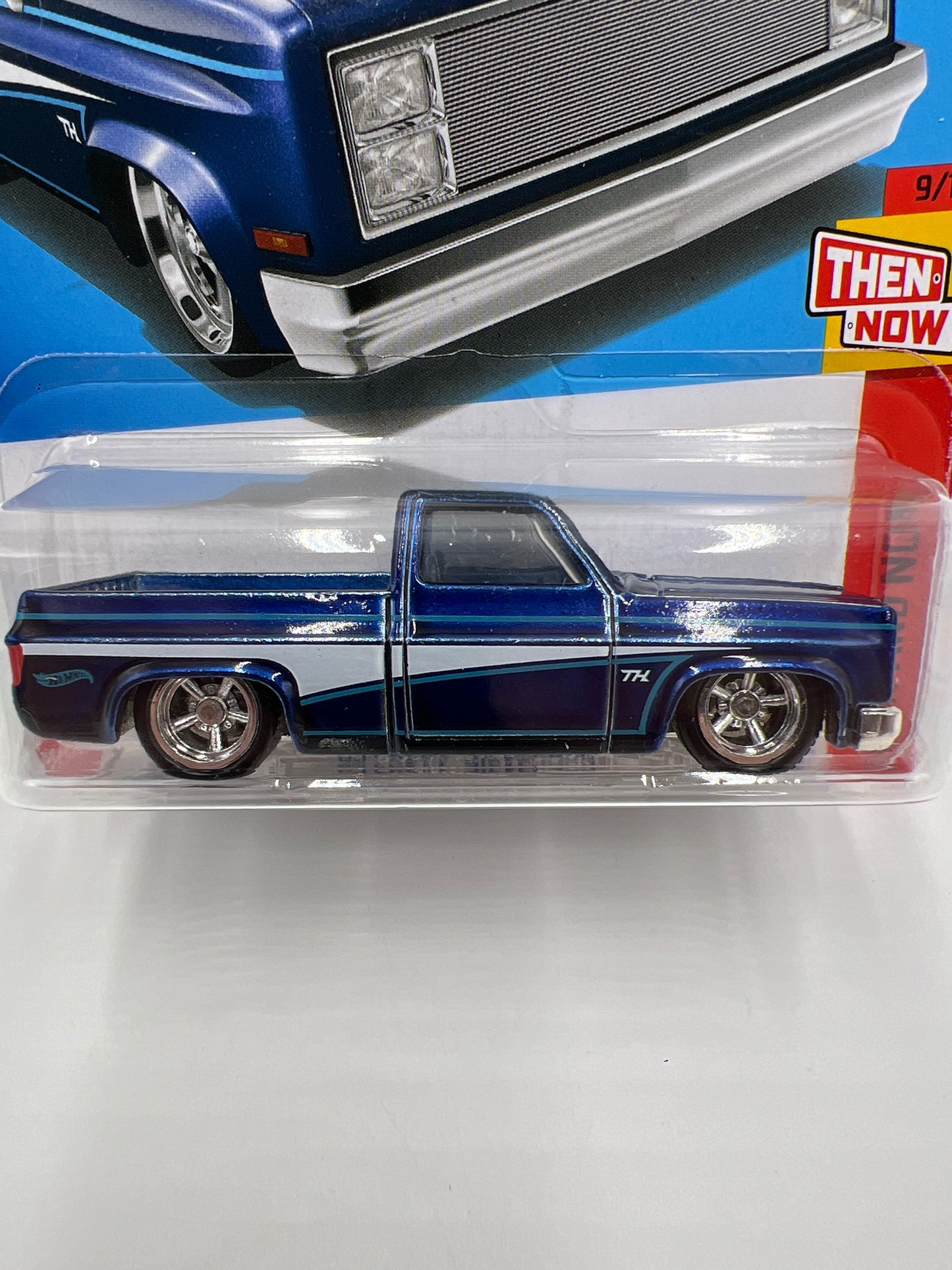 2024 Hot Wheels Super Treasure Hunt #249 83 Chevy Silverado Blue W/Protector