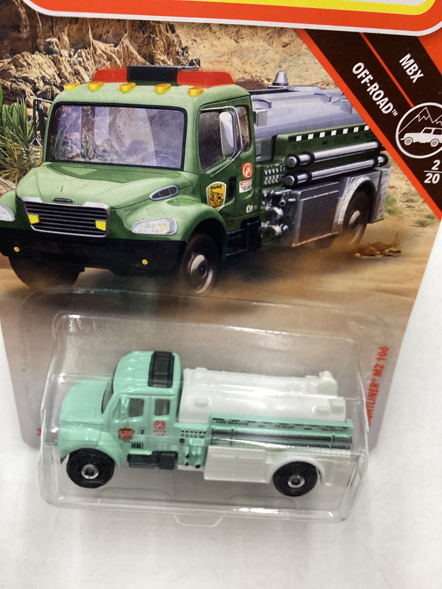 Matchbox MBX Off-Road #2 Freightliner M2 106