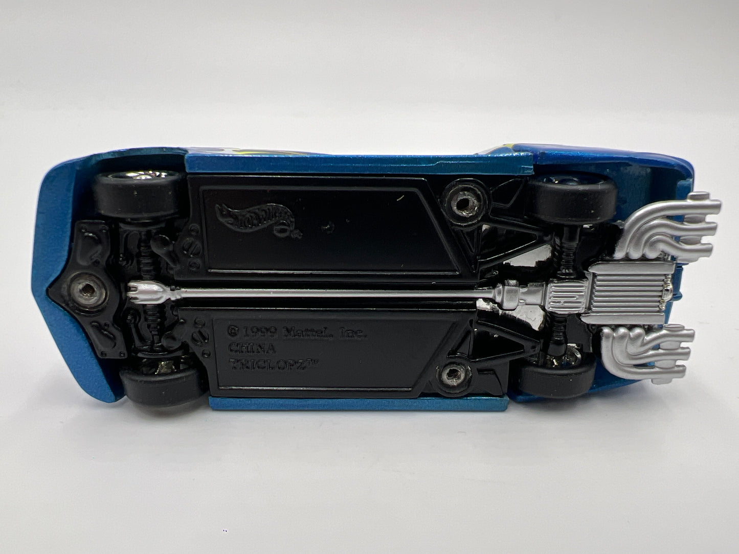 Hot Wheels Collectibles 1/64 VooDoo Triclopz Blue Loose