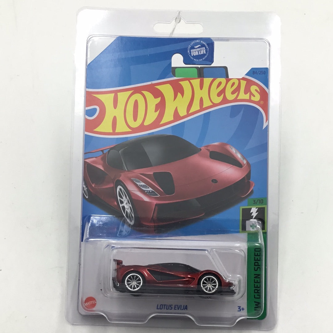 2023 hot wheels super treasure hunt #84 Lotus Evija with protector