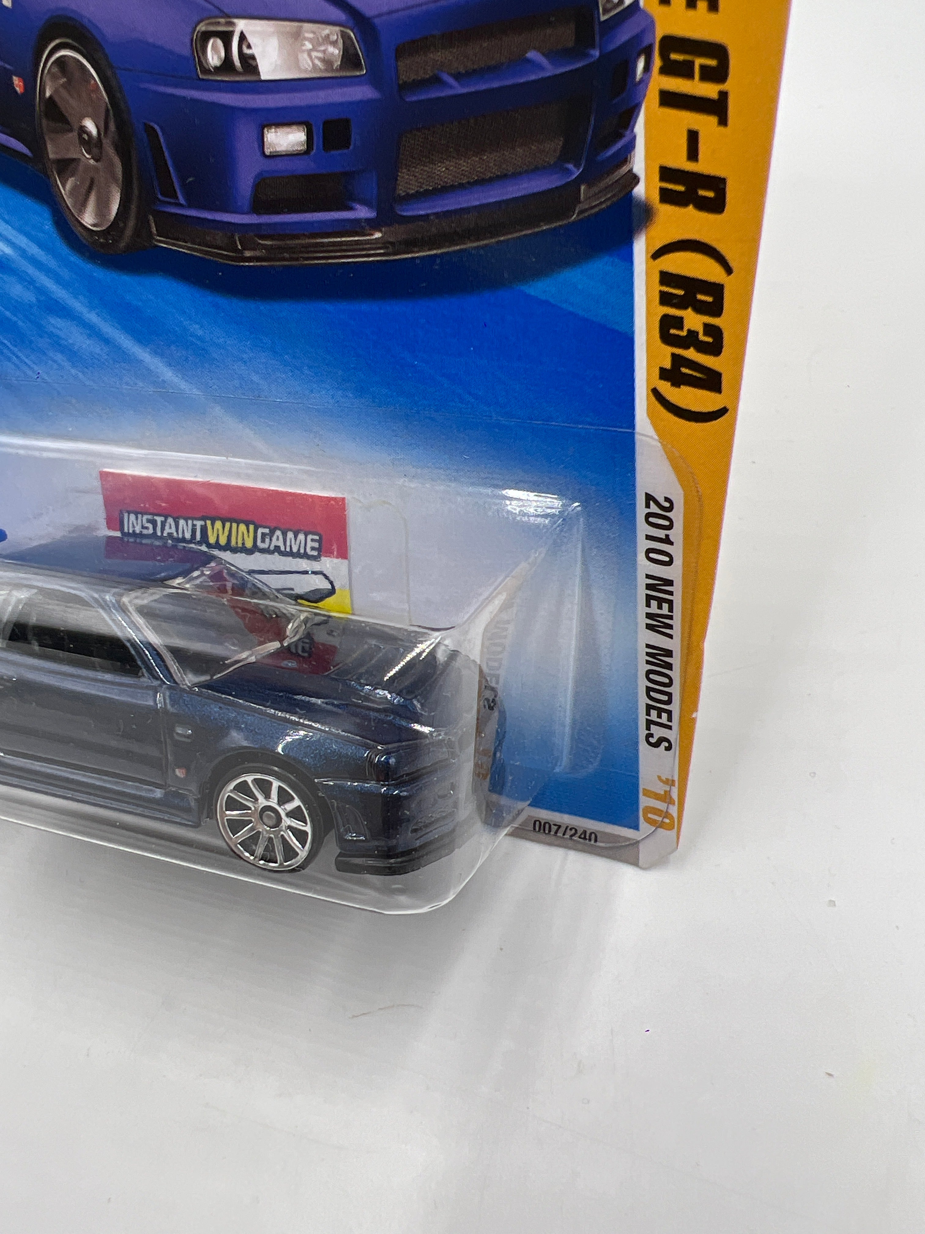 2010 Hot Wheels New Models Keys To Speed #007 Nissan Skyline GT-R