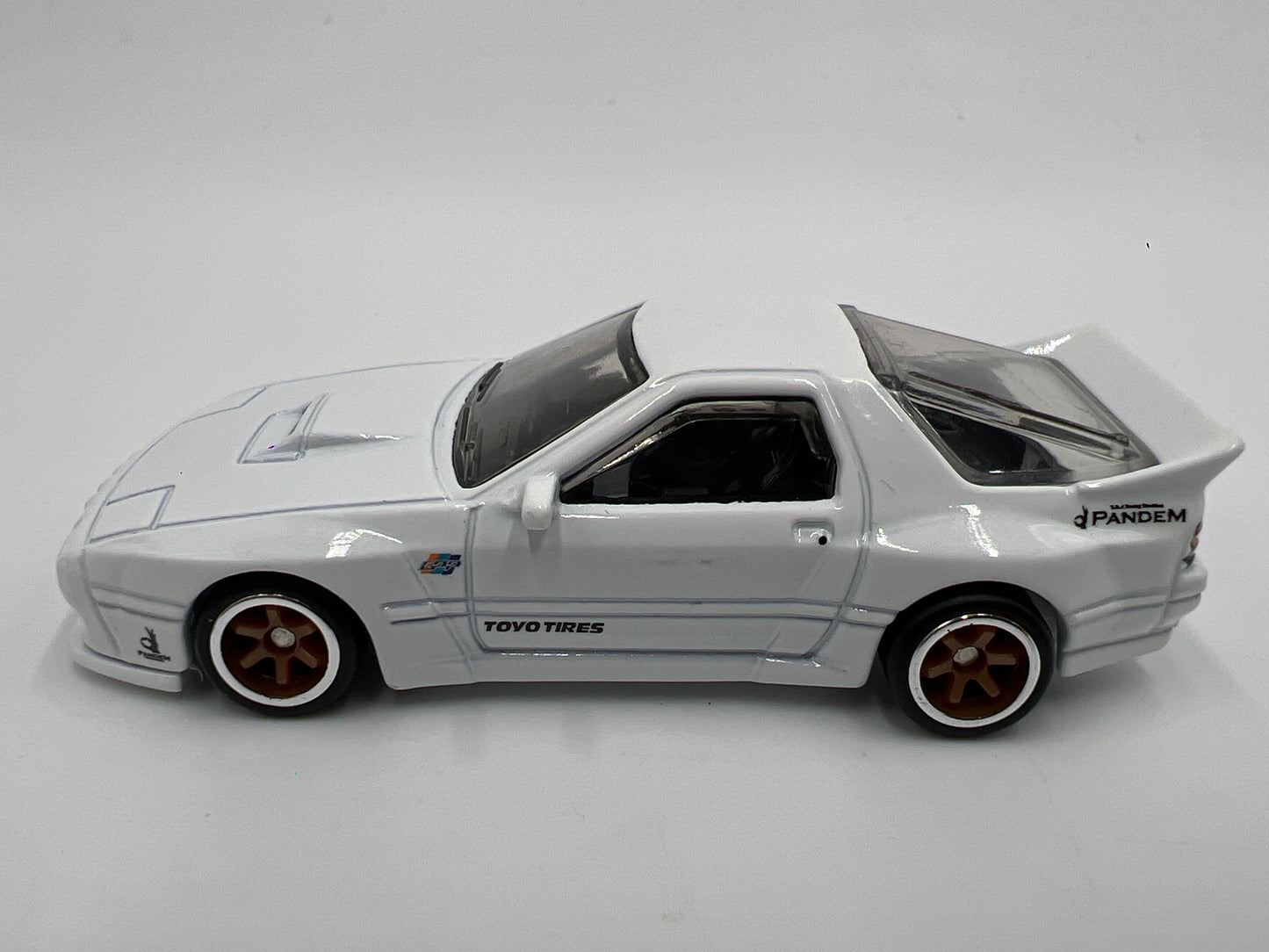 Hot Wheels 1/64 Premium Target 2 Pack Exclusive Mazda RX7 FC Pandem White Loose