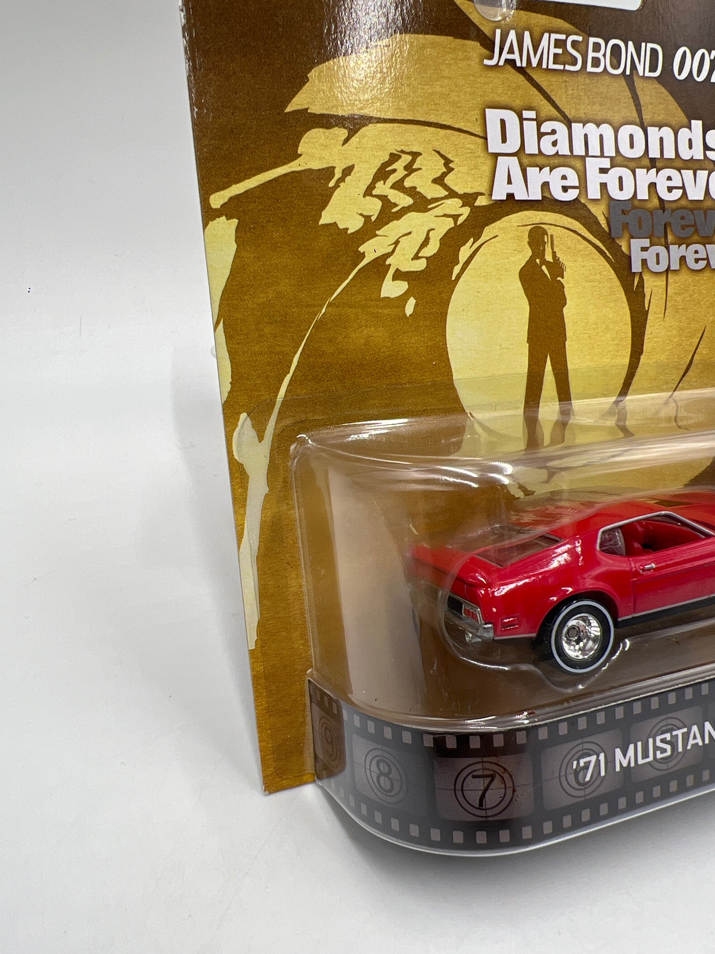 Hot Wheels Premium Retro Entertainment 007 Diamonds Are Forever 71 Mustang Mach 1 Red