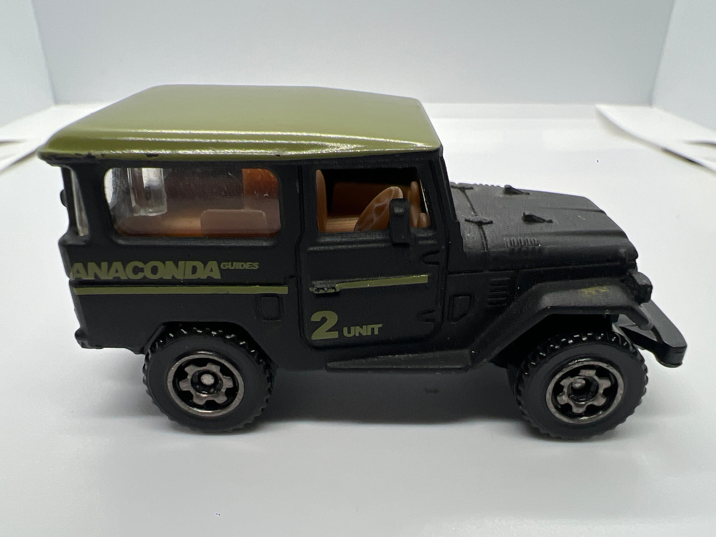 Matchbox 1/64 1968 Toyota Land Cruiser FJ40 Matte Black Loose