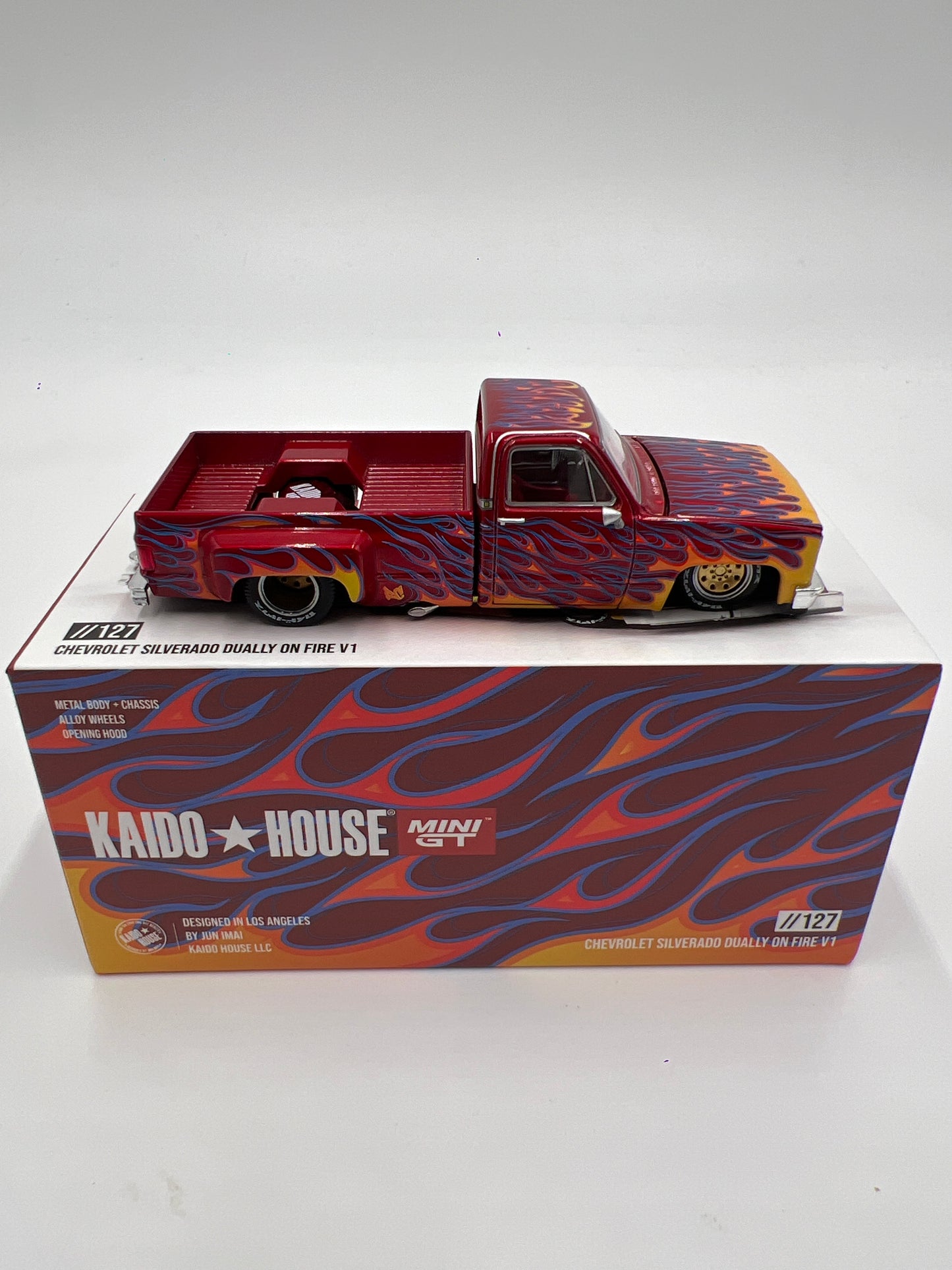 Mini GT x Kaido House #127 Chevrolet Silverado Dually On Fire V1