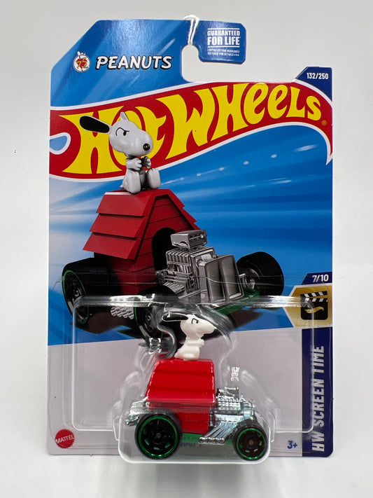 2025 Hot Wheels F Case HW Screen Time #132 Snoopy 120G