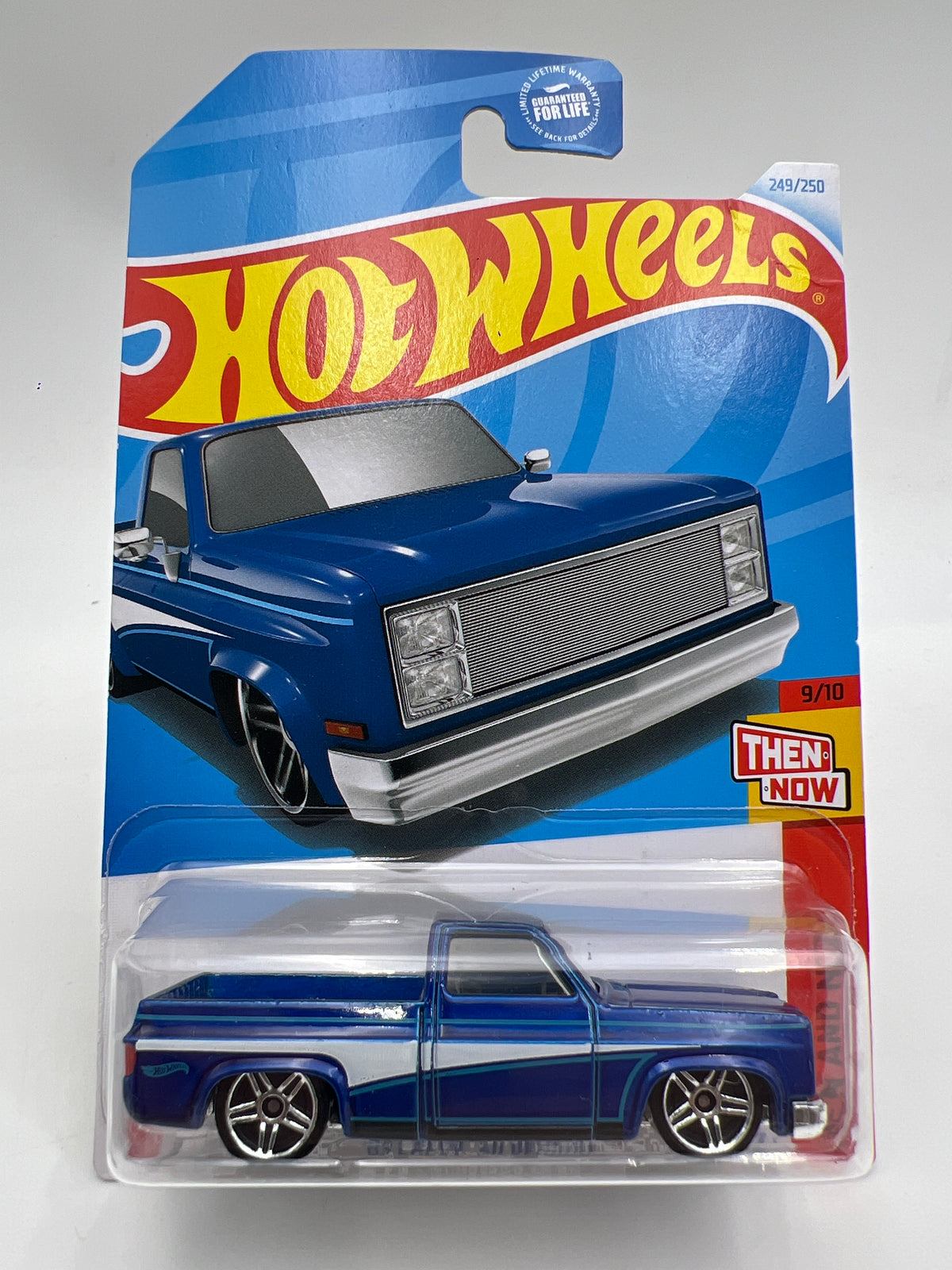 2024 Hot Wheels Super Treasure Hunt & Mainline #249 83 Chevy Silverado Blue W/Protector