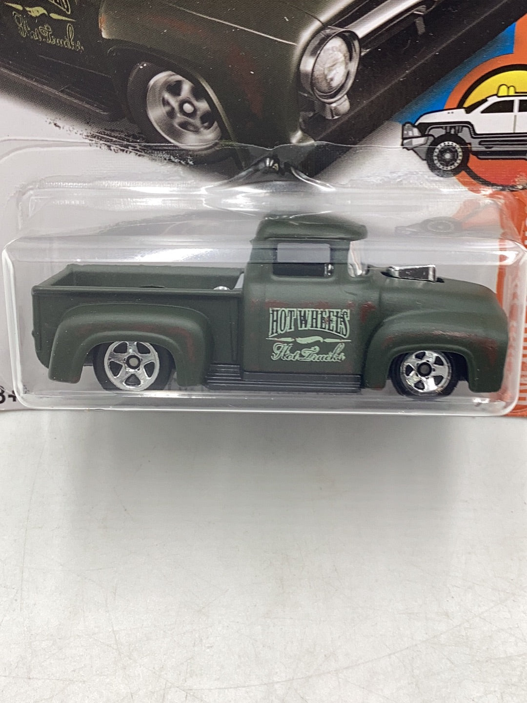 2017 Hot Wheels #215 Custom 56 Ford Truck 29B