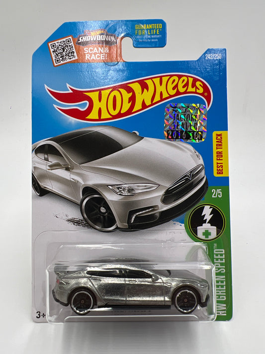 2016 Hot Wheels Factory Sealed Walmart Zamac #242 Tesla Model S W/Protector