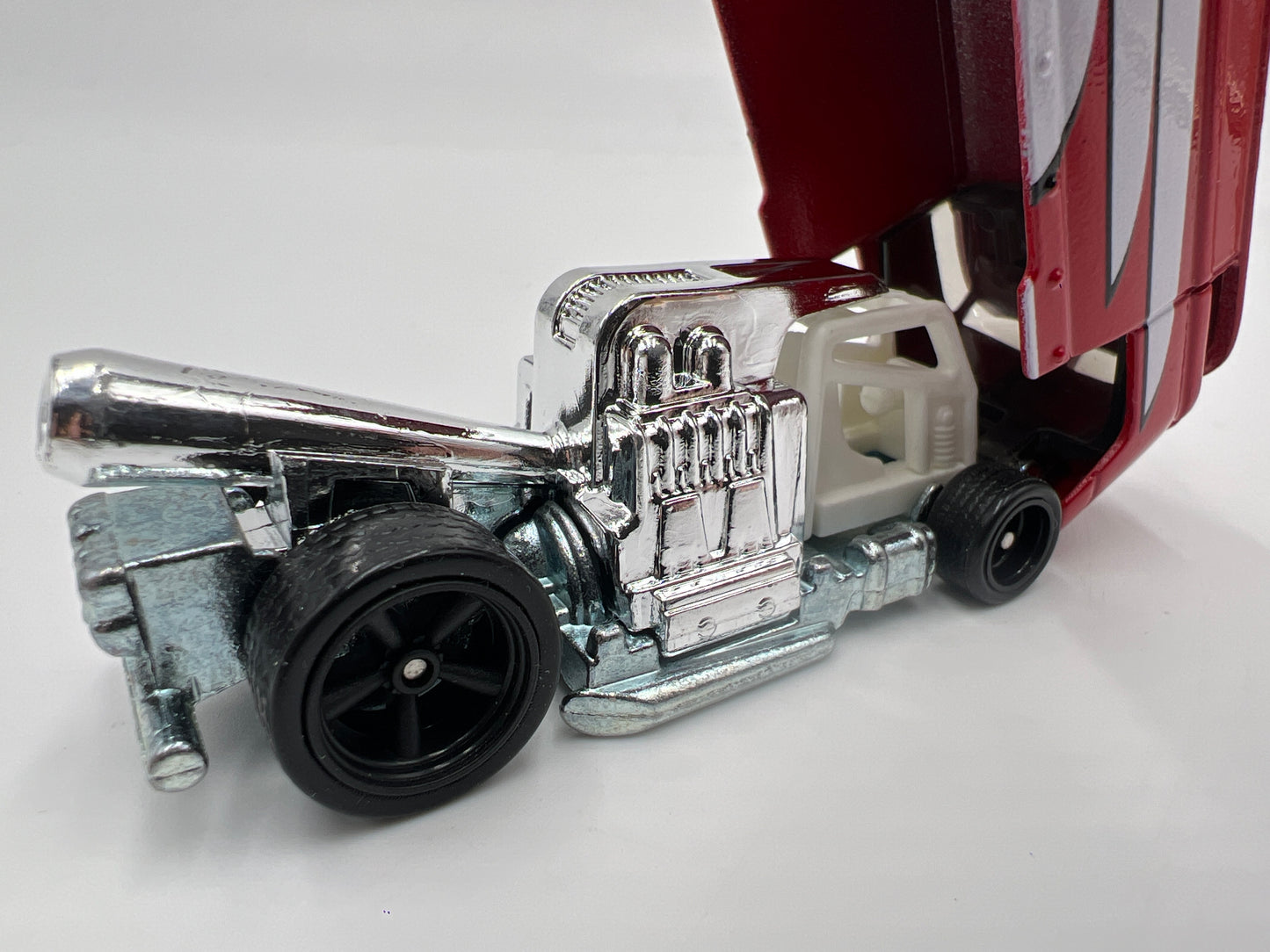 Hot Wheels 1/64 Premium Boulevard #42 Volkswagen Drag Bus Loose