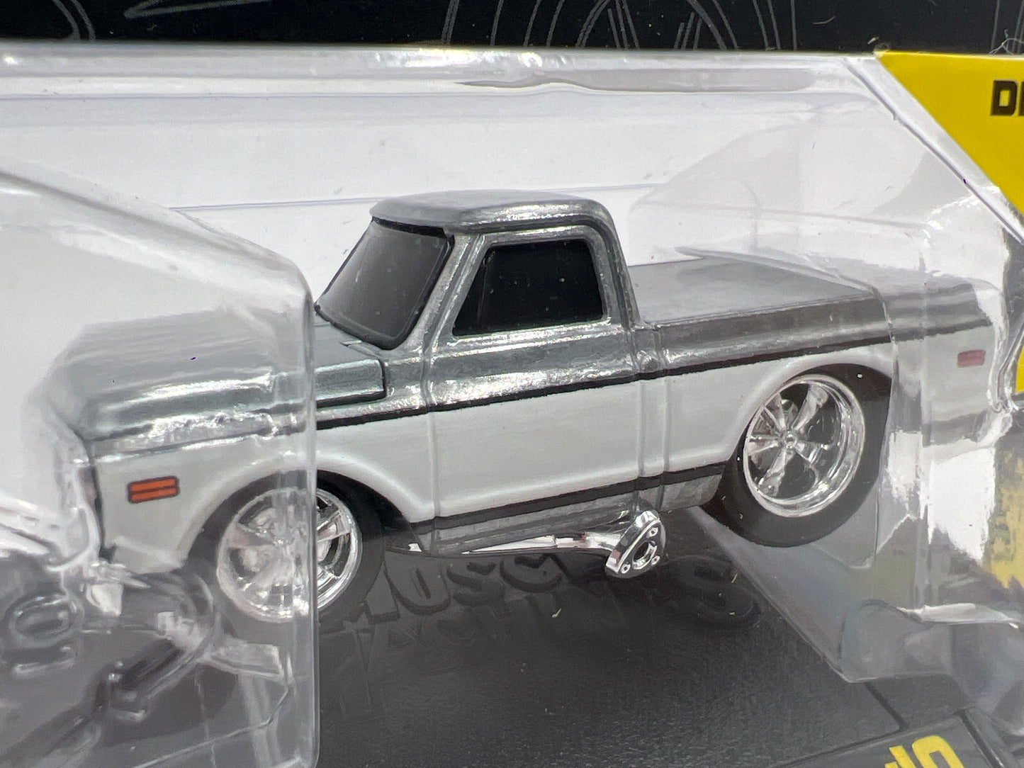 Muscle Machines Mijo Exclusives Series 5 #40 CHASE 1972 Chevrolet C10 Pickup