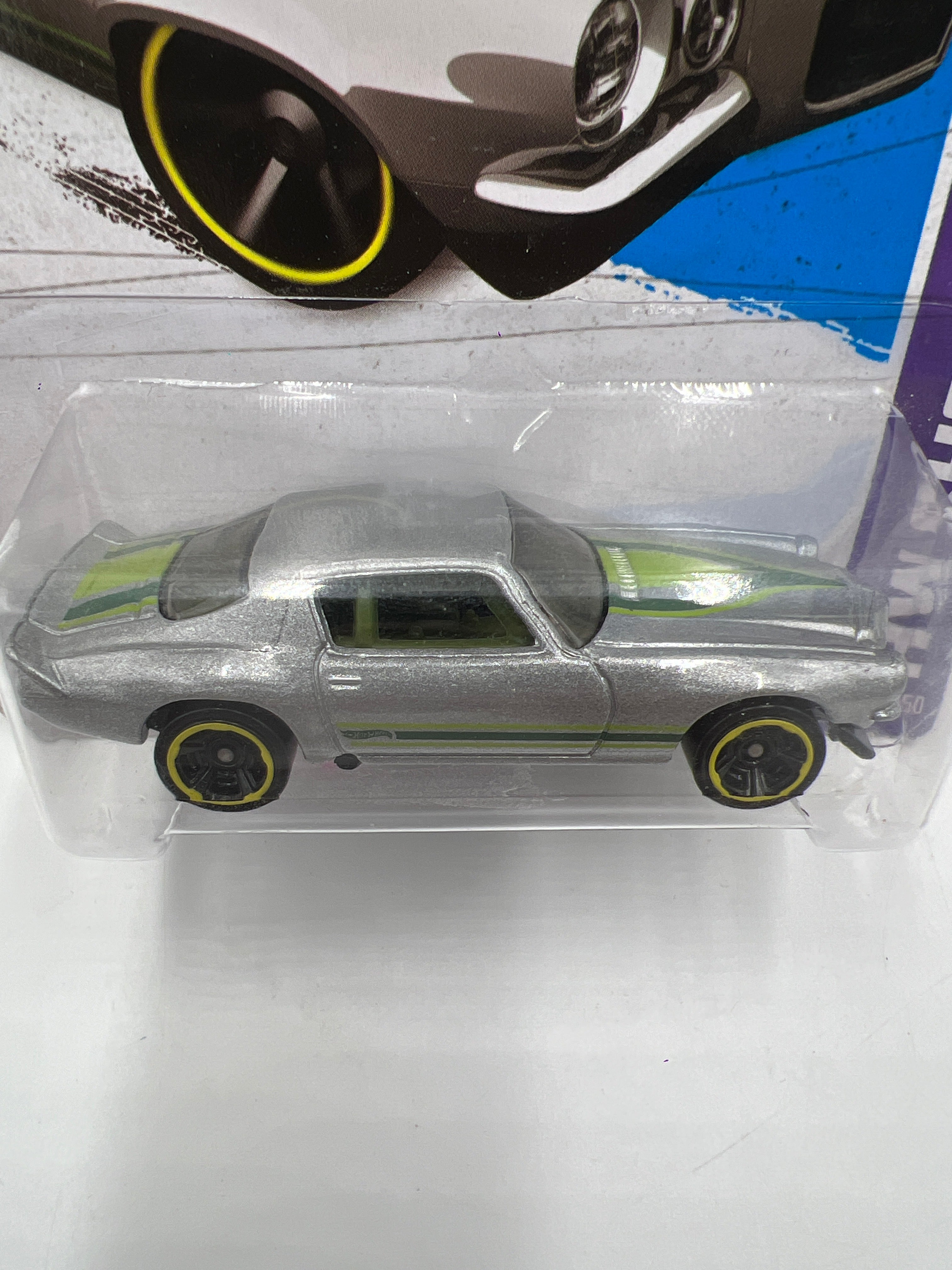 2013 Hot Wheels #221 70 Camaro Silver Toys R Us Exclusive 236A