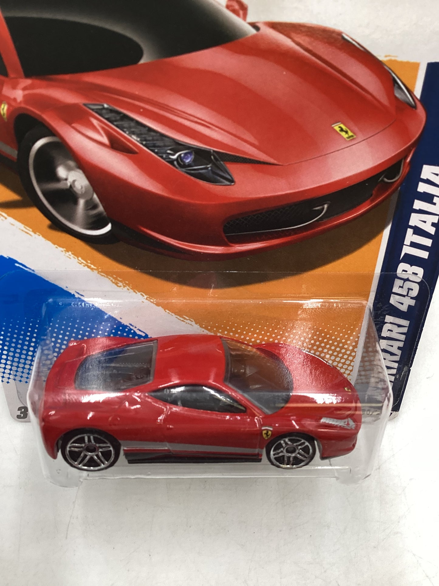 2012 Hot wheels #130 Ferrari 458 Italia Red