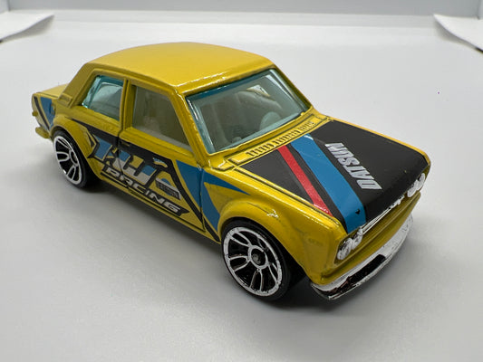 2010 Hot Wheels 1/64 Nightburnerz Datsun Bluebird 510 Yellow Loose