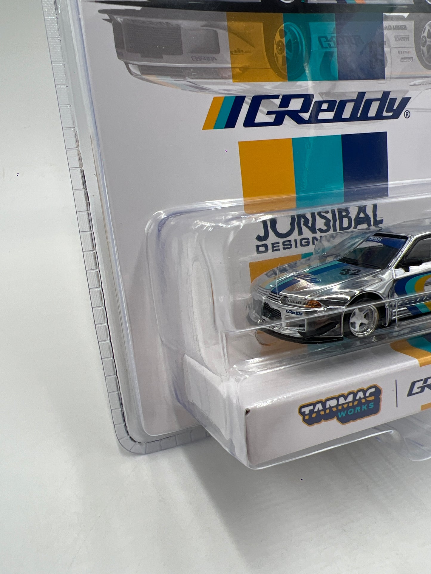 Tarmac Works Mijo Exclusives CHASE Nissan Skyline R32 Widebody Jonsibal GReddy Chrome