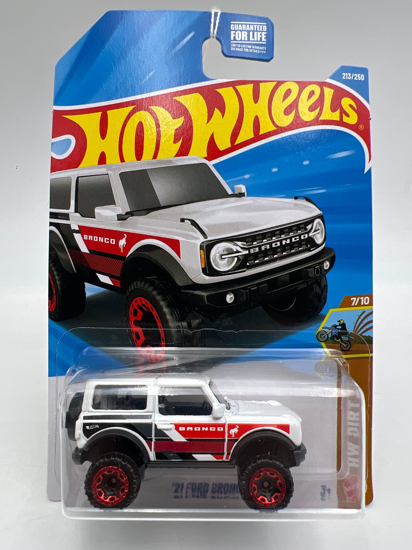 2026 Hot Wheels L Case #213 21 Ford Bronco White