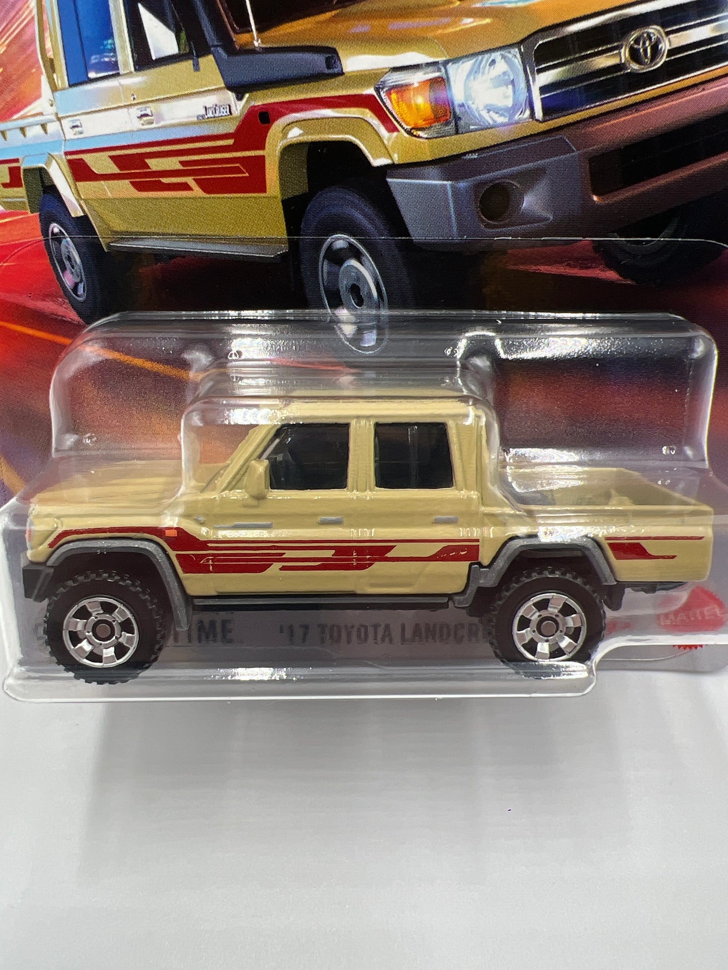 2025 Matchbox #109 17 Toyota Landcruiser 78 Tan 215F