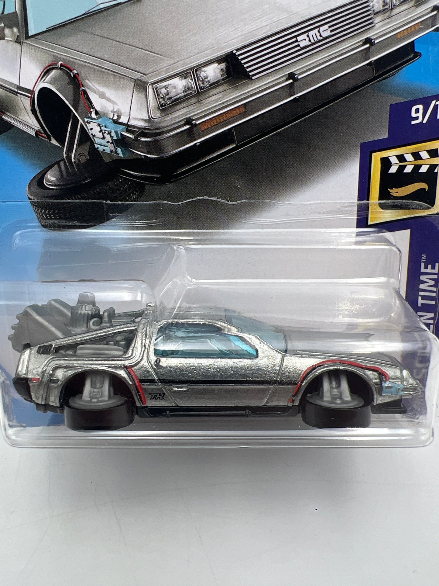 2019 Hot Wheels Super Treasure Hunt #108 BTTF Time Machine Hover Mode W/Protector Card Not Perfect