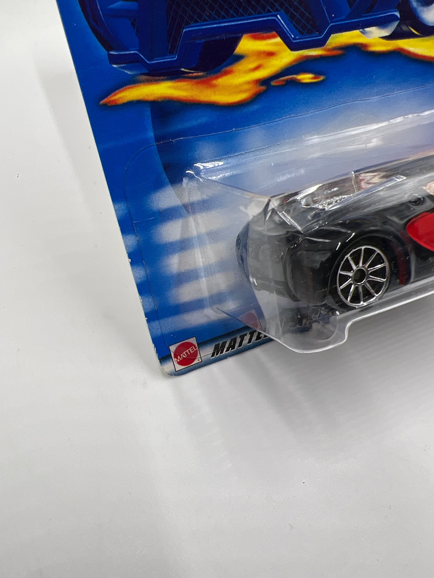 2003 Hot Wheels First Editions #30 Bugatti Veyron Red/Black W/Protector SR