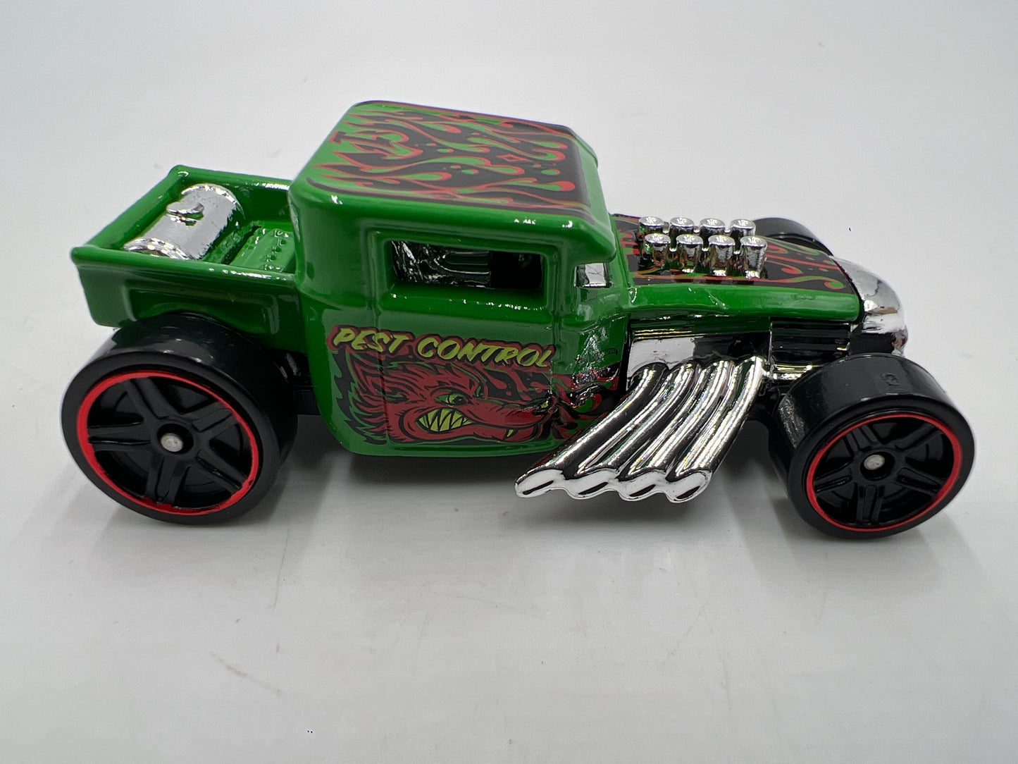 2018 Hot Wheels Mystery Models Series 4 #1 Chase Bone Shaker Green