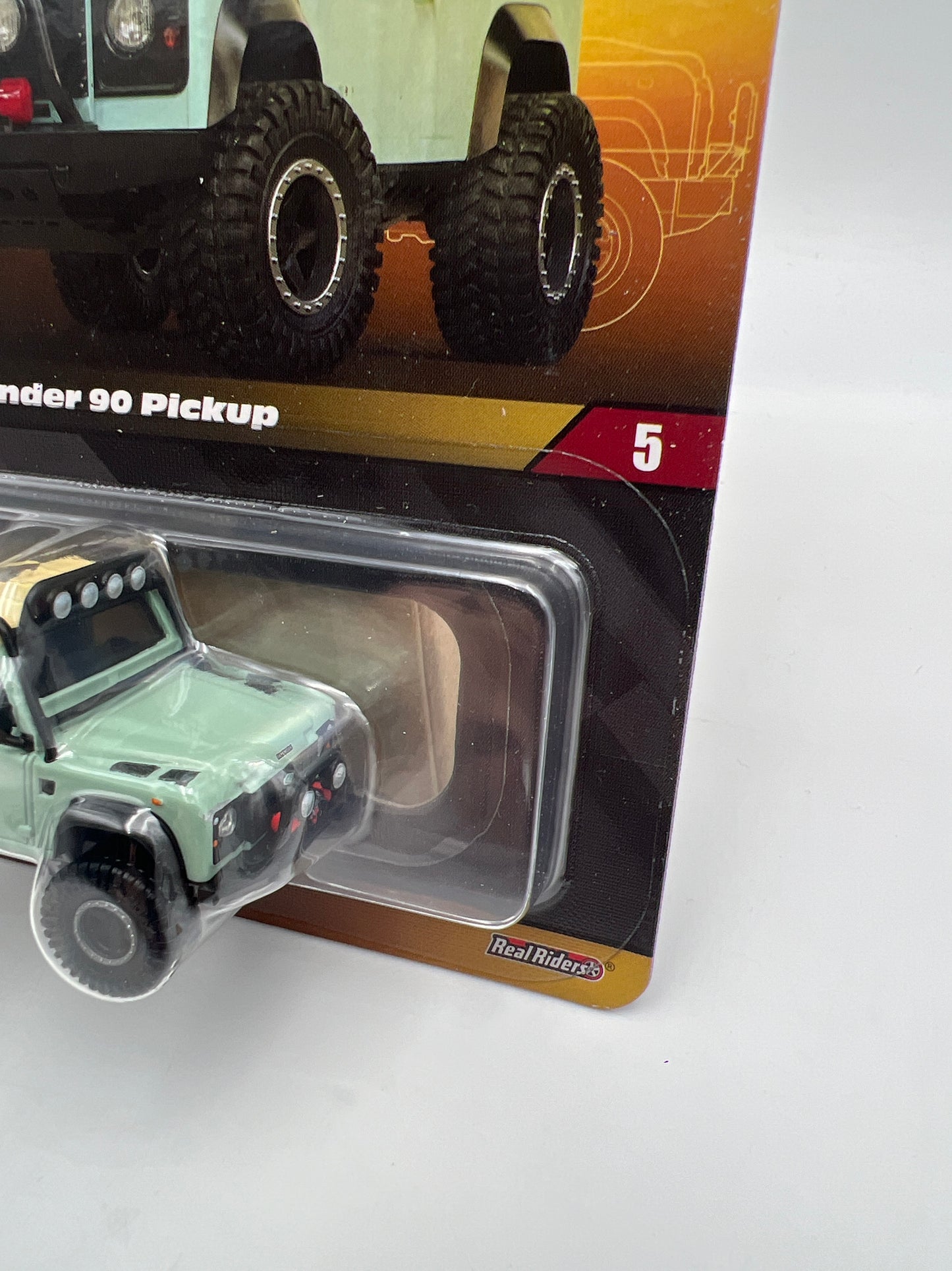 Hot Wheels RLC Elite 64 #5 Land Rover Defender 90 Pickup Green W/Protector