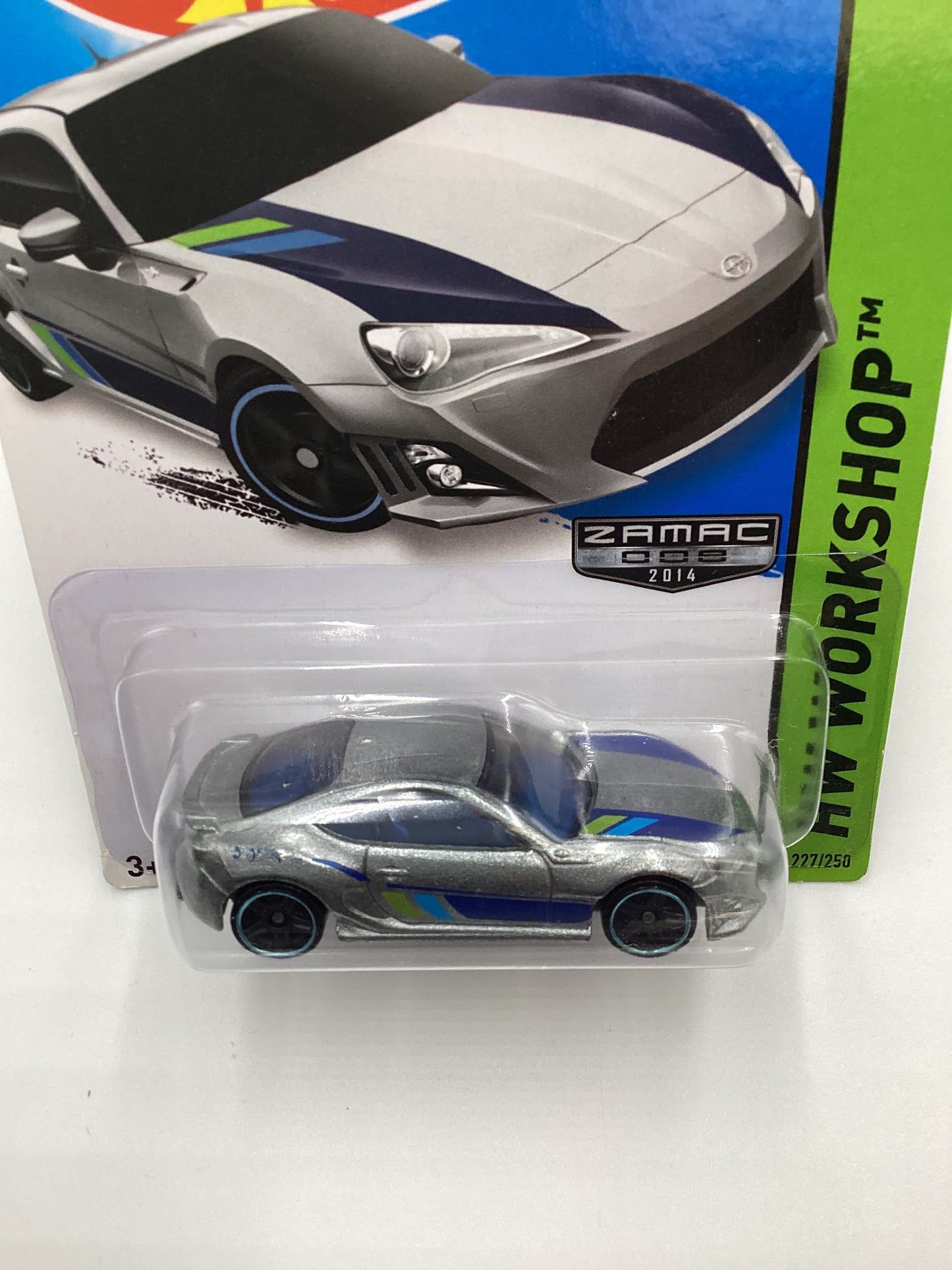 2014 Hot Wheels Zamac 008 #227 Scion FR-S 143B