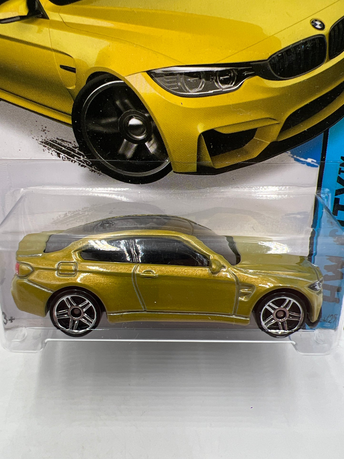 2015 Hot Wheels City #24 BMW M4 Yellow SR