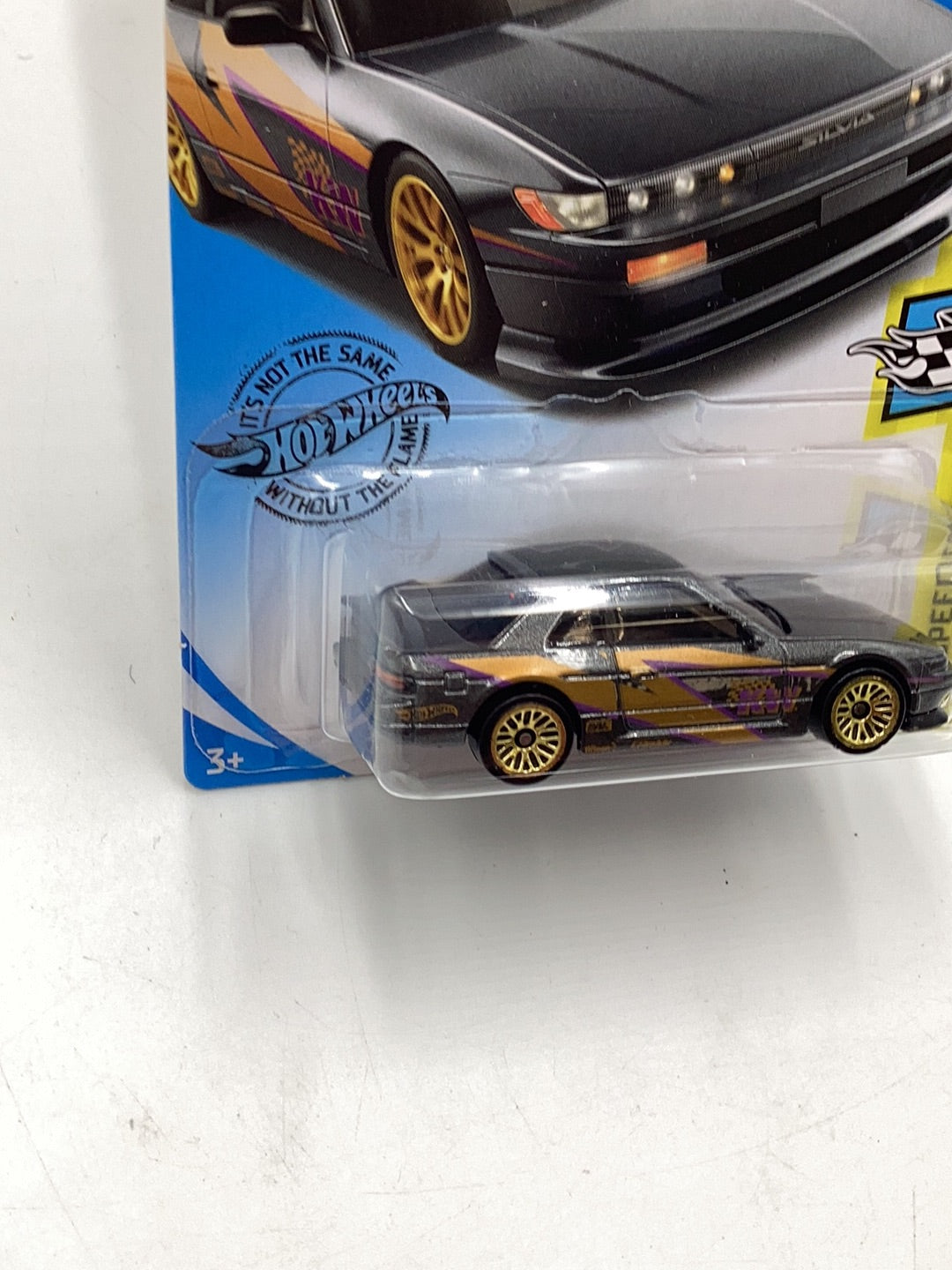 2020 hot wheels #111 Nissan Silvia (S13) grey 82B