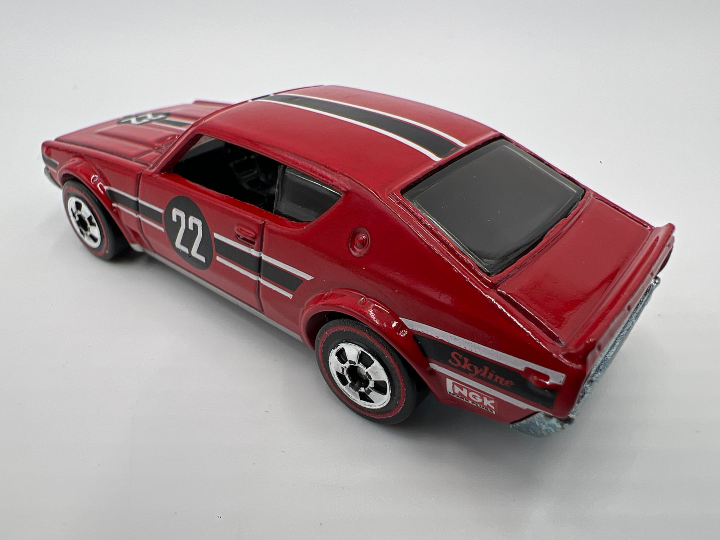 Hot Wheels 1/64 Heritage Redline Nissan Skyline H/T 2000GT-R Red Loose