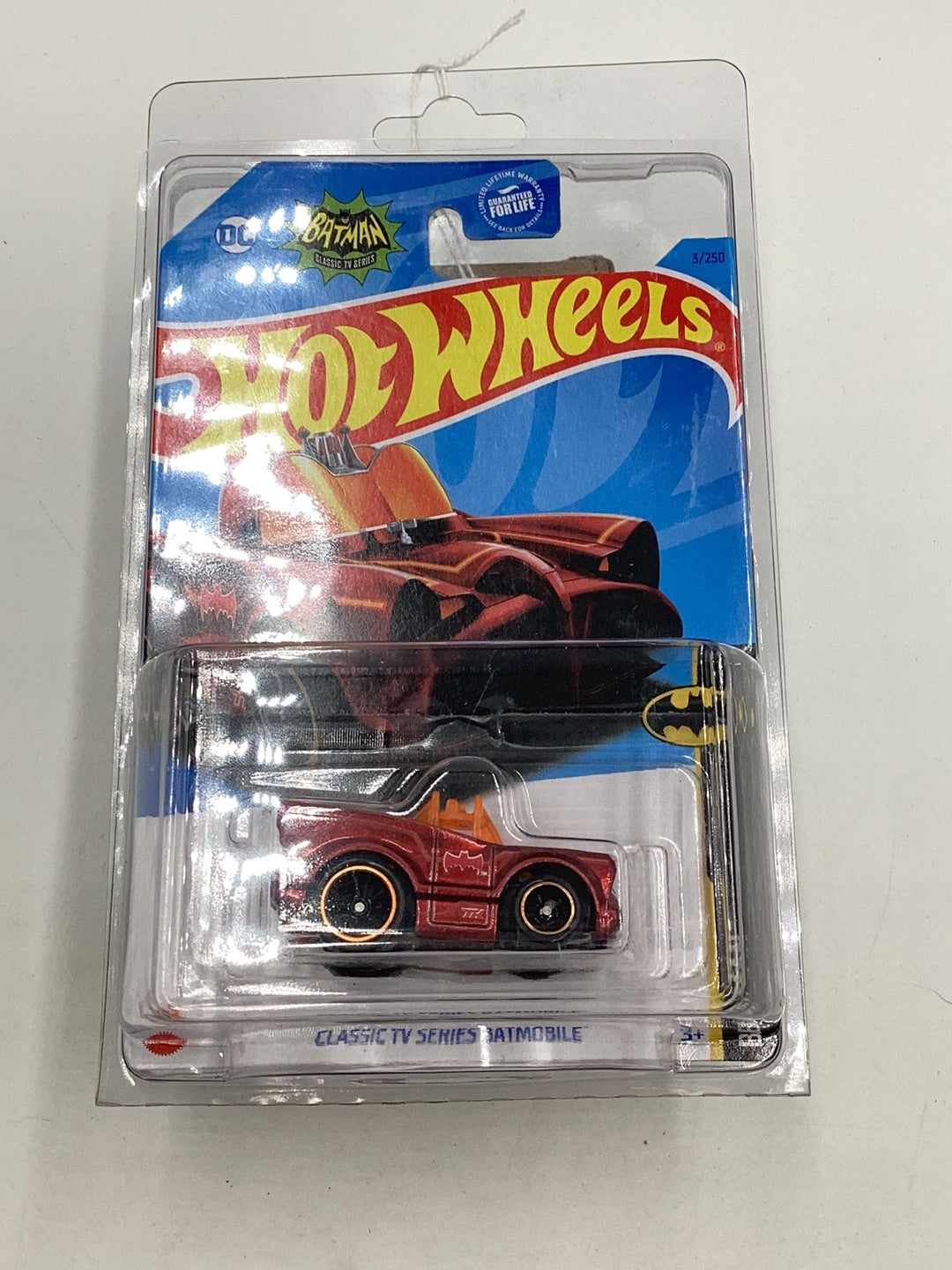 2023 hot wheels Super Treasure hunt #3 Classic TV Series Batmobile with Protector