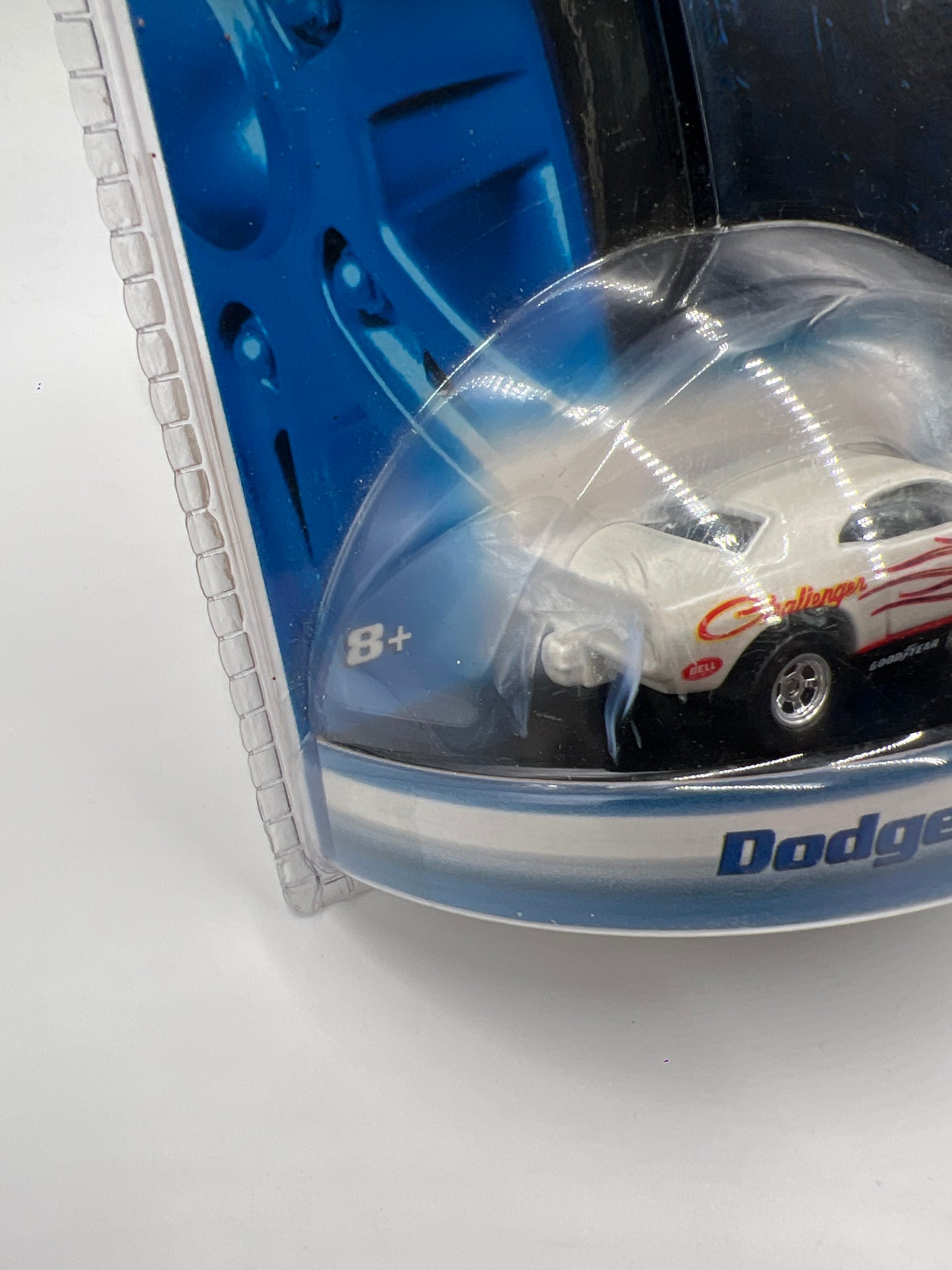 2005 Hot Wheels Real Riders Limited Edition Series Dodge Challenger F/C White SR